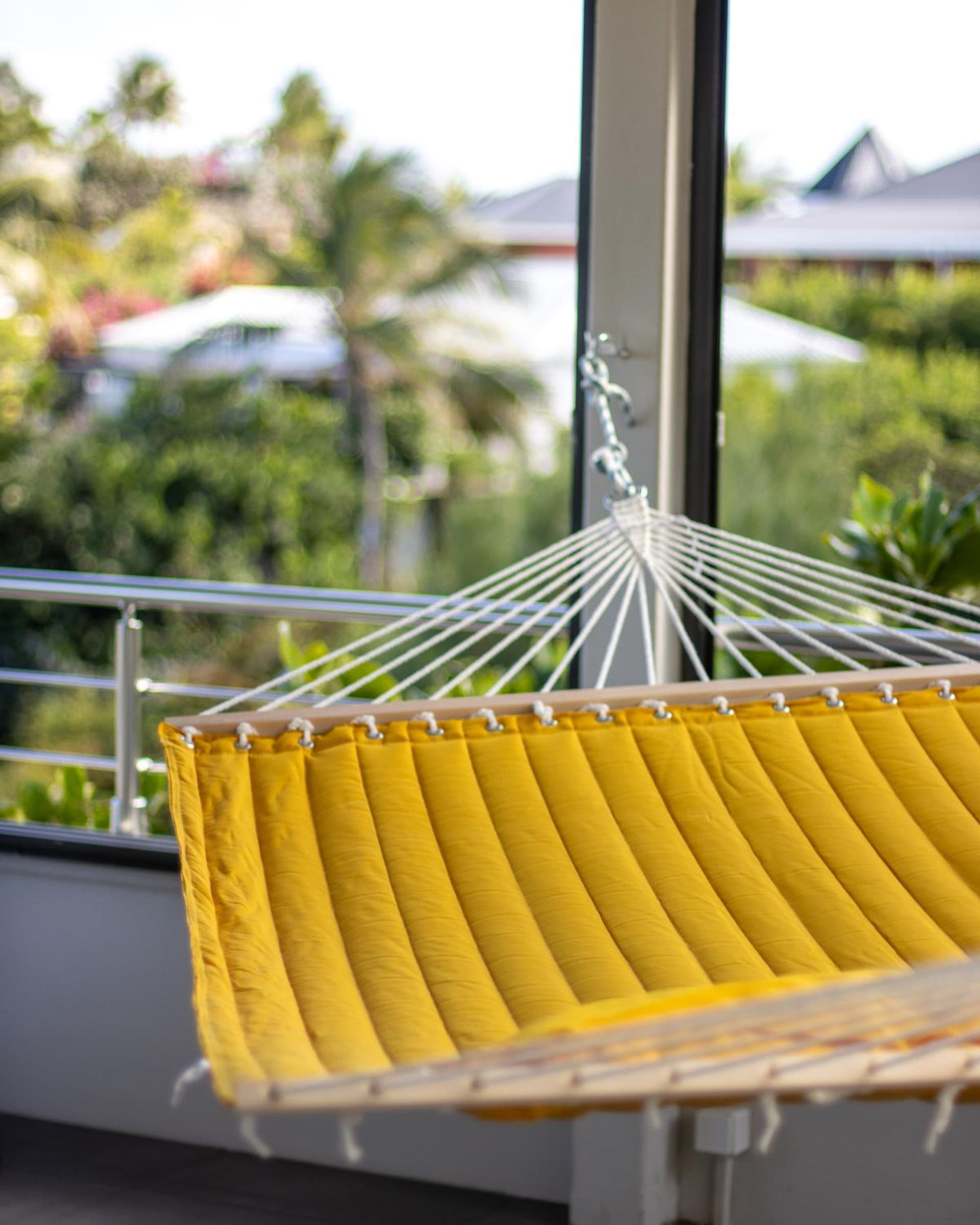 VILLA MAGIC - Ocean Views with Pool, Starlink WiFi, Cistern & Generator