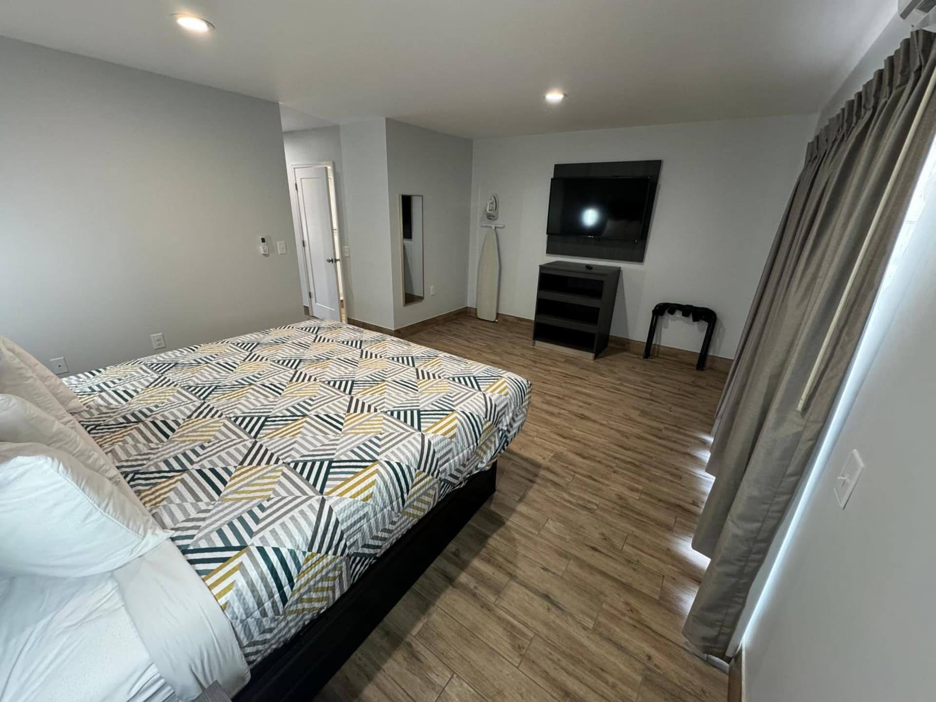 Studio 6-Englewood, FL
