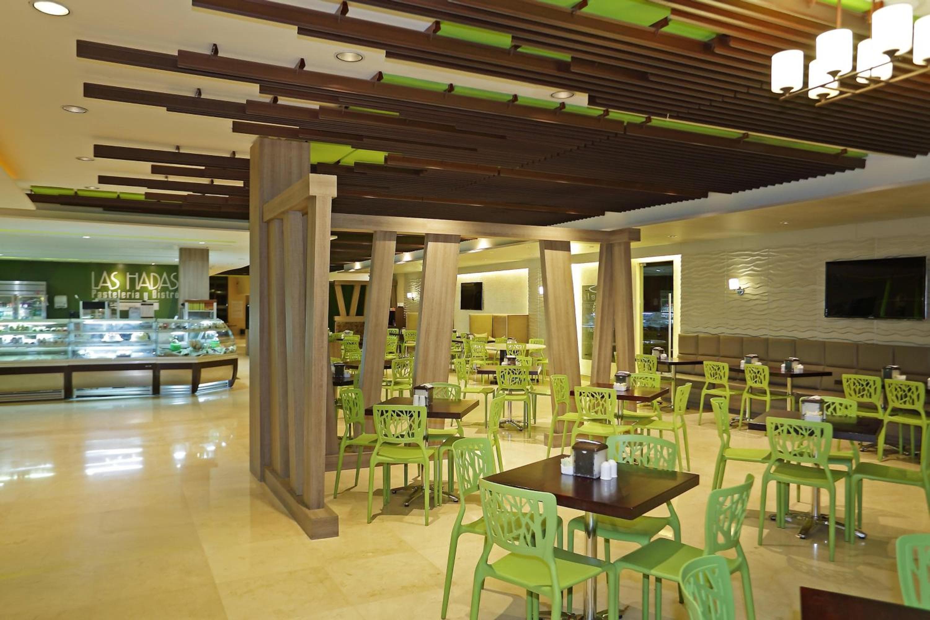 Sheraton Grand Panama