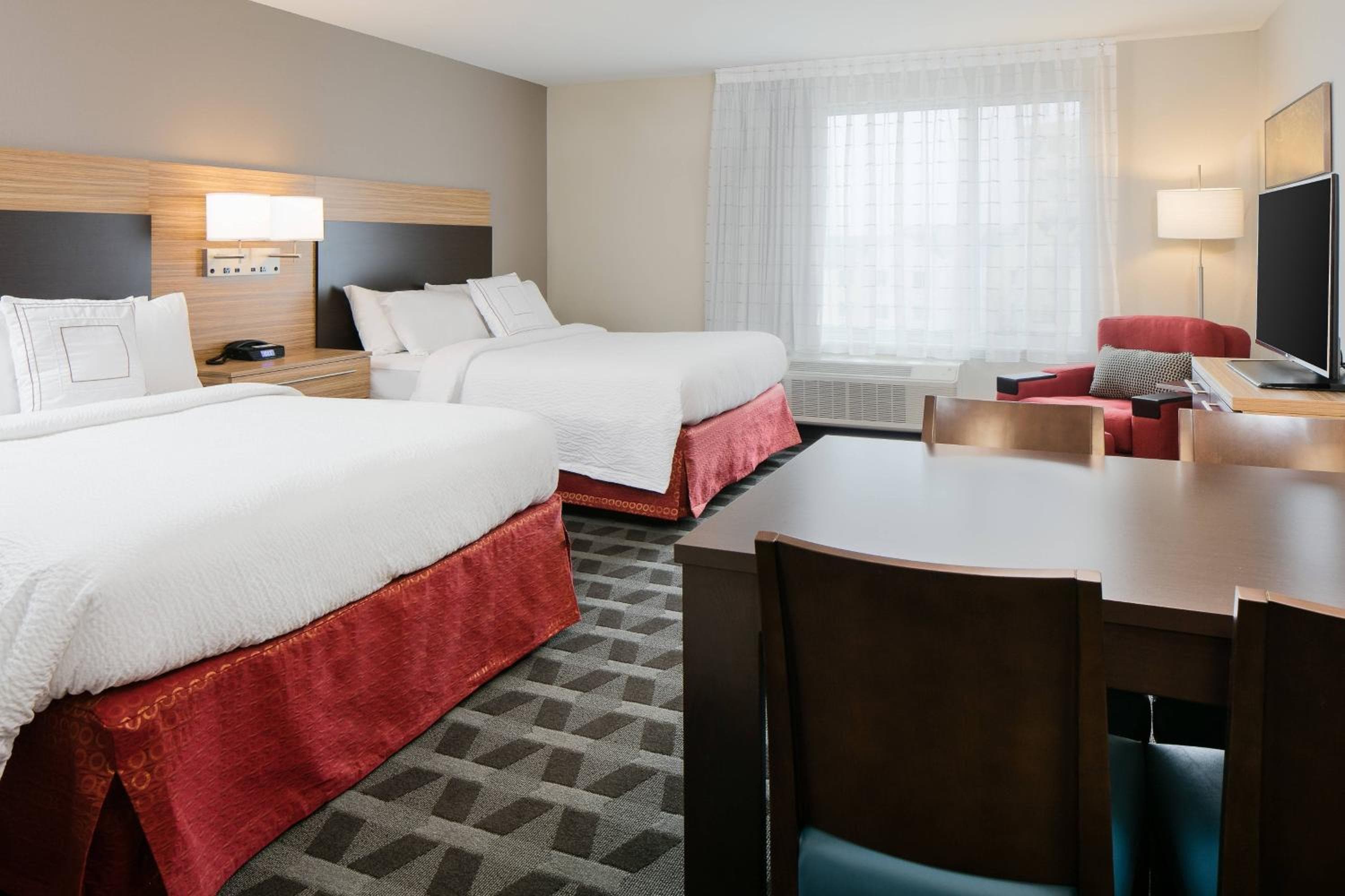 TownePlace Suites by Marriott Kansas City Airport