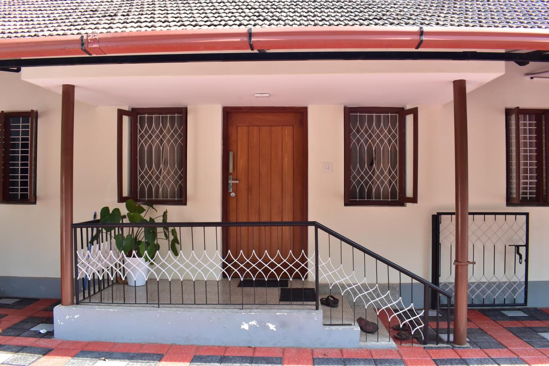 Glanwoods Inn - 2BHK Independent Private house in Mangalore - Pets allowed