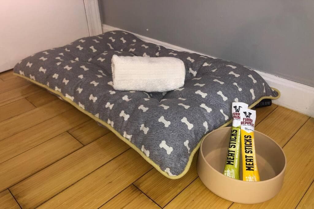 Convenient Braintree Home - 3 Bedroom Sleeps 8
