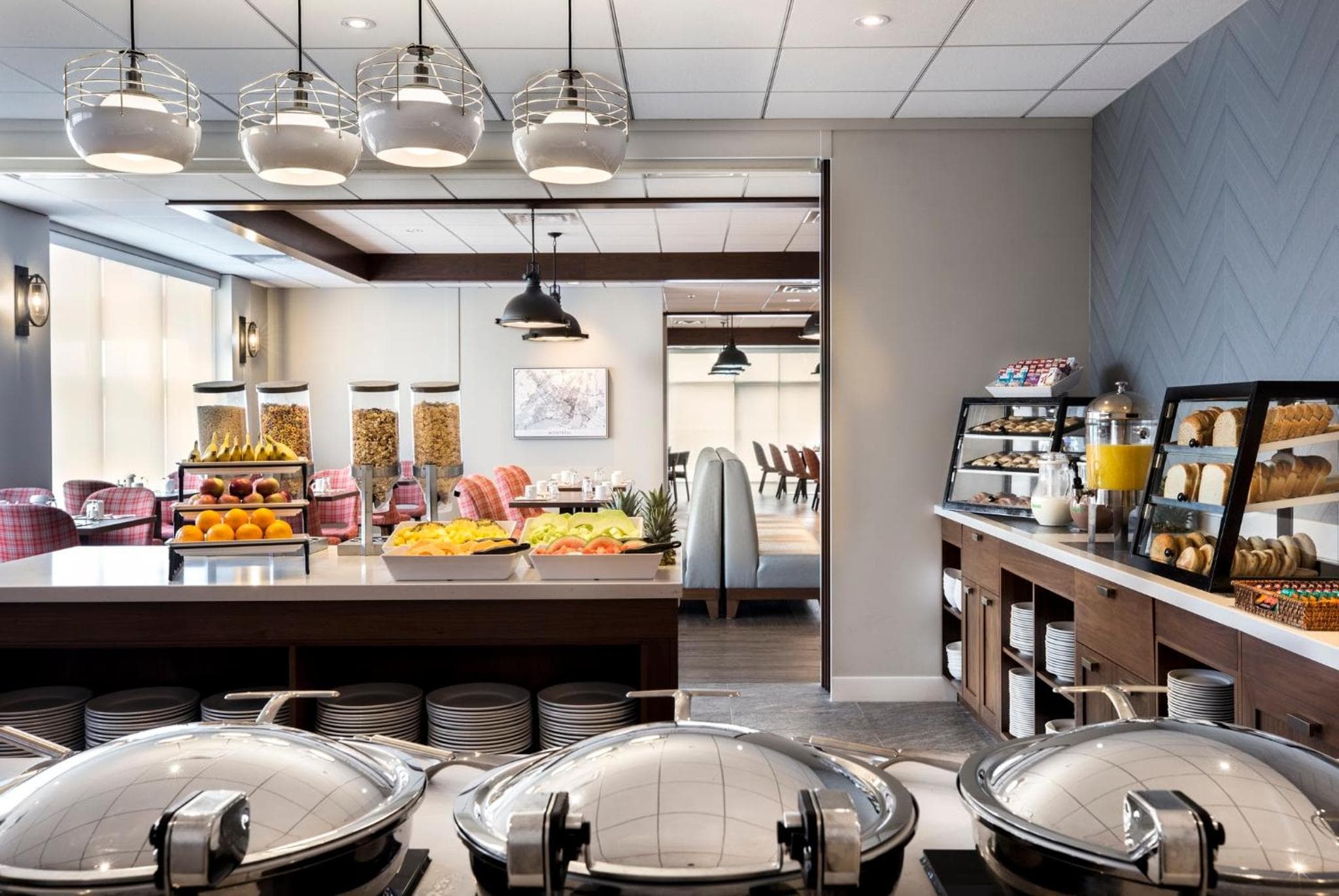 Holiday Inn Montreal Longueuil by IHG