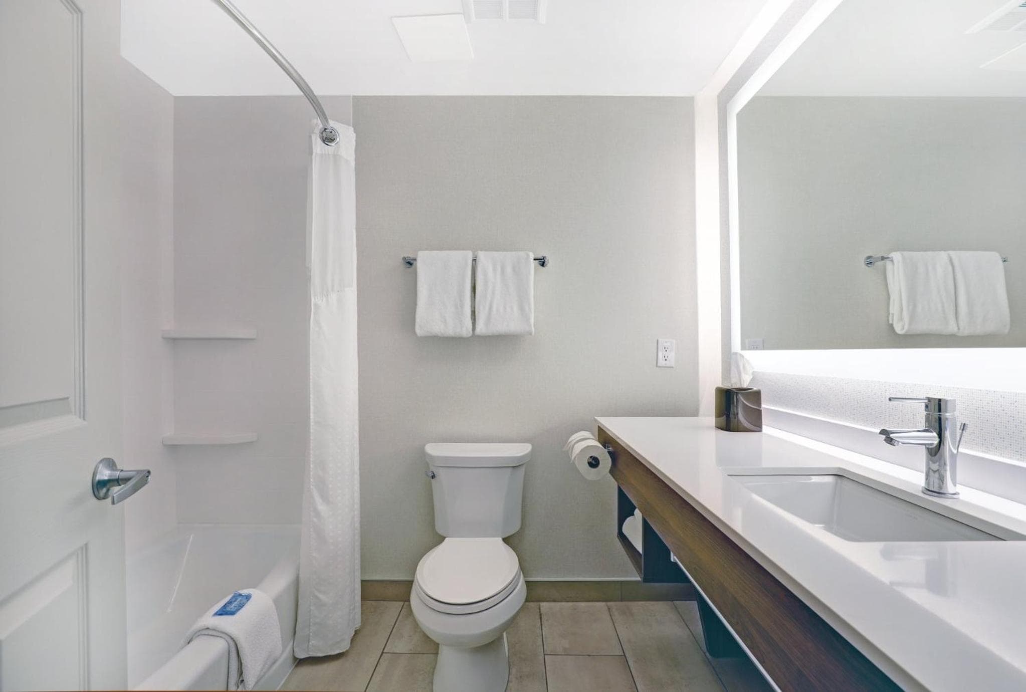 Holiday Inn Express Whitby Oshawa by IHG