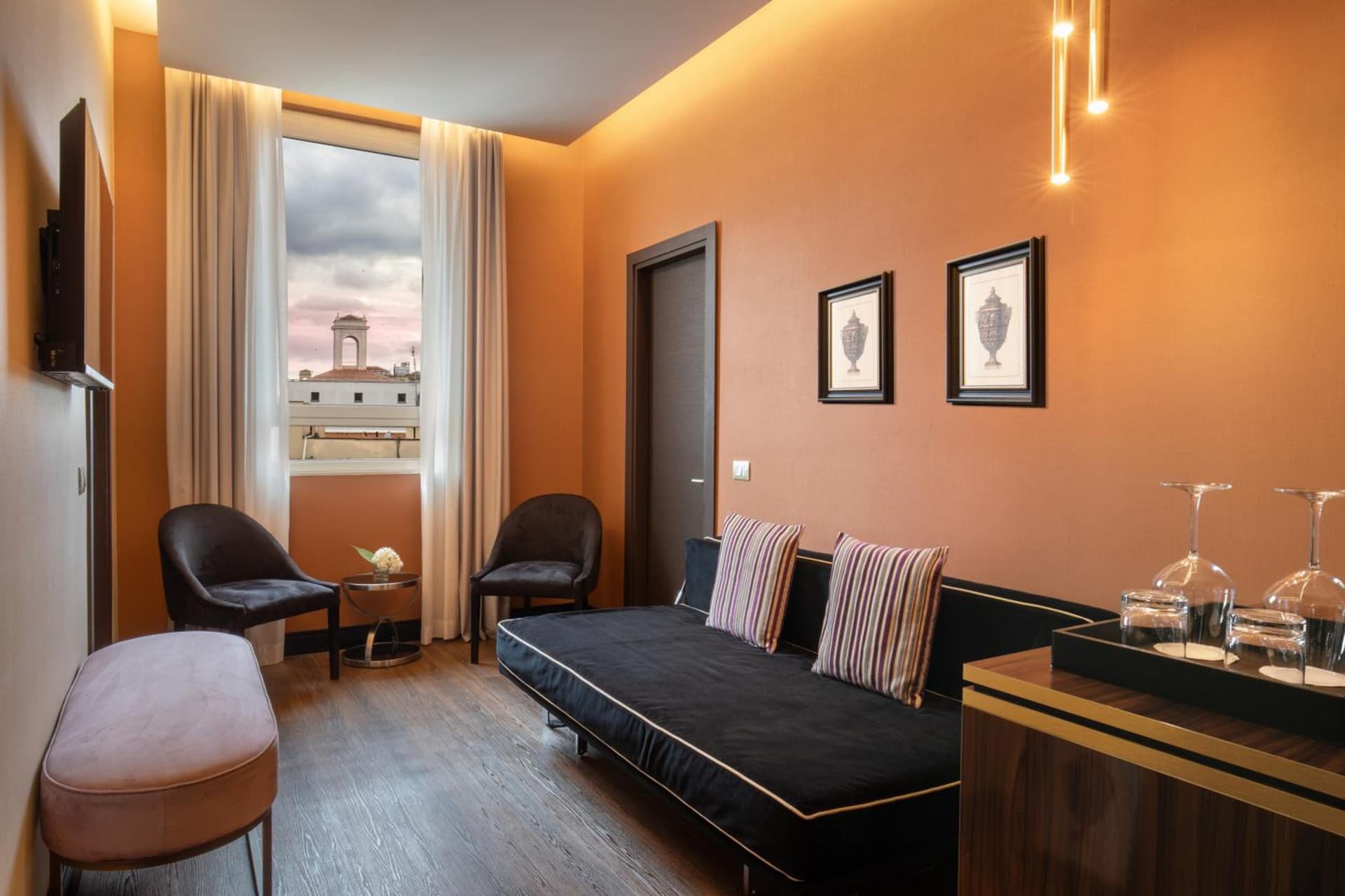 hotel room