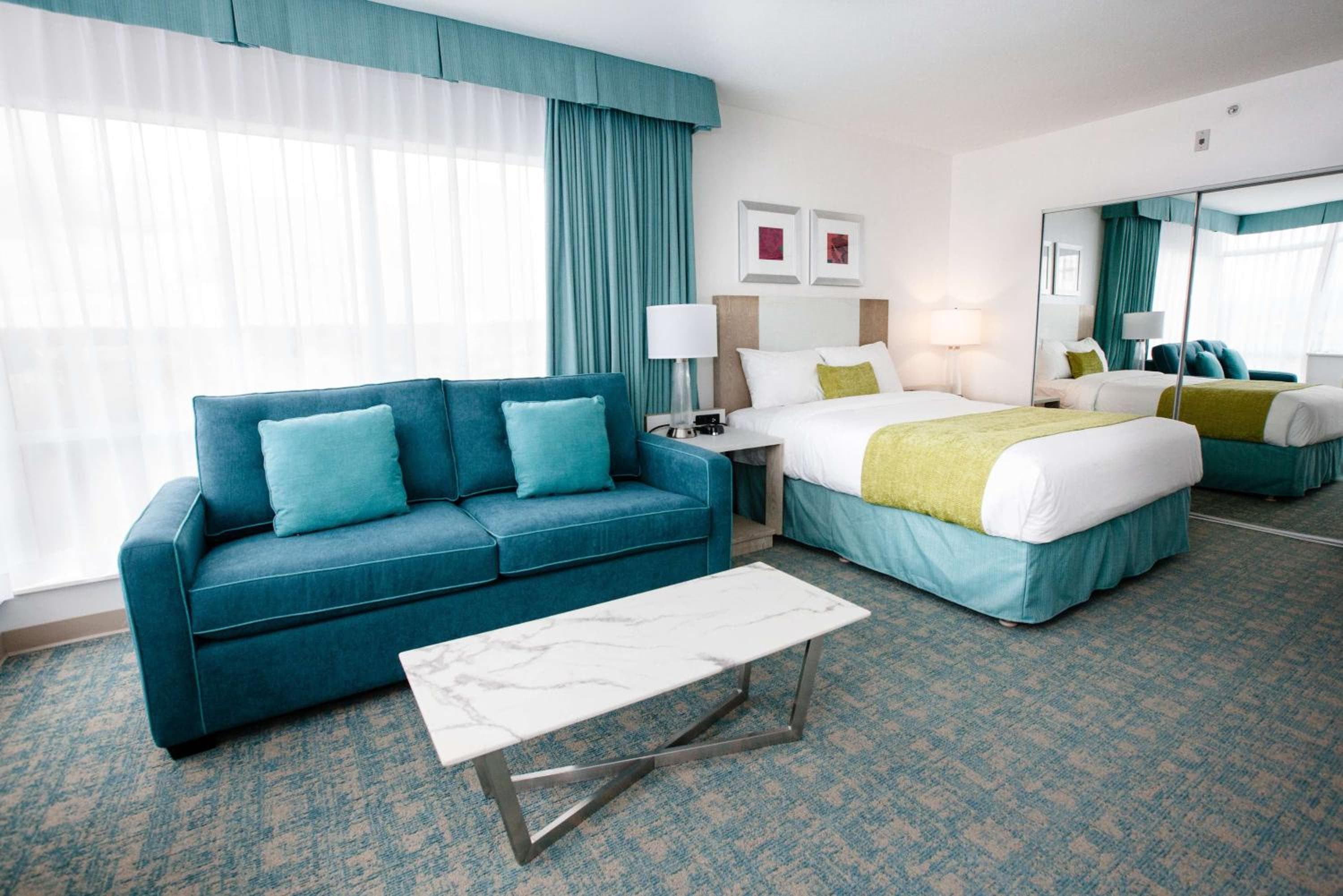Coast Langley City Hotel & Convention Centre