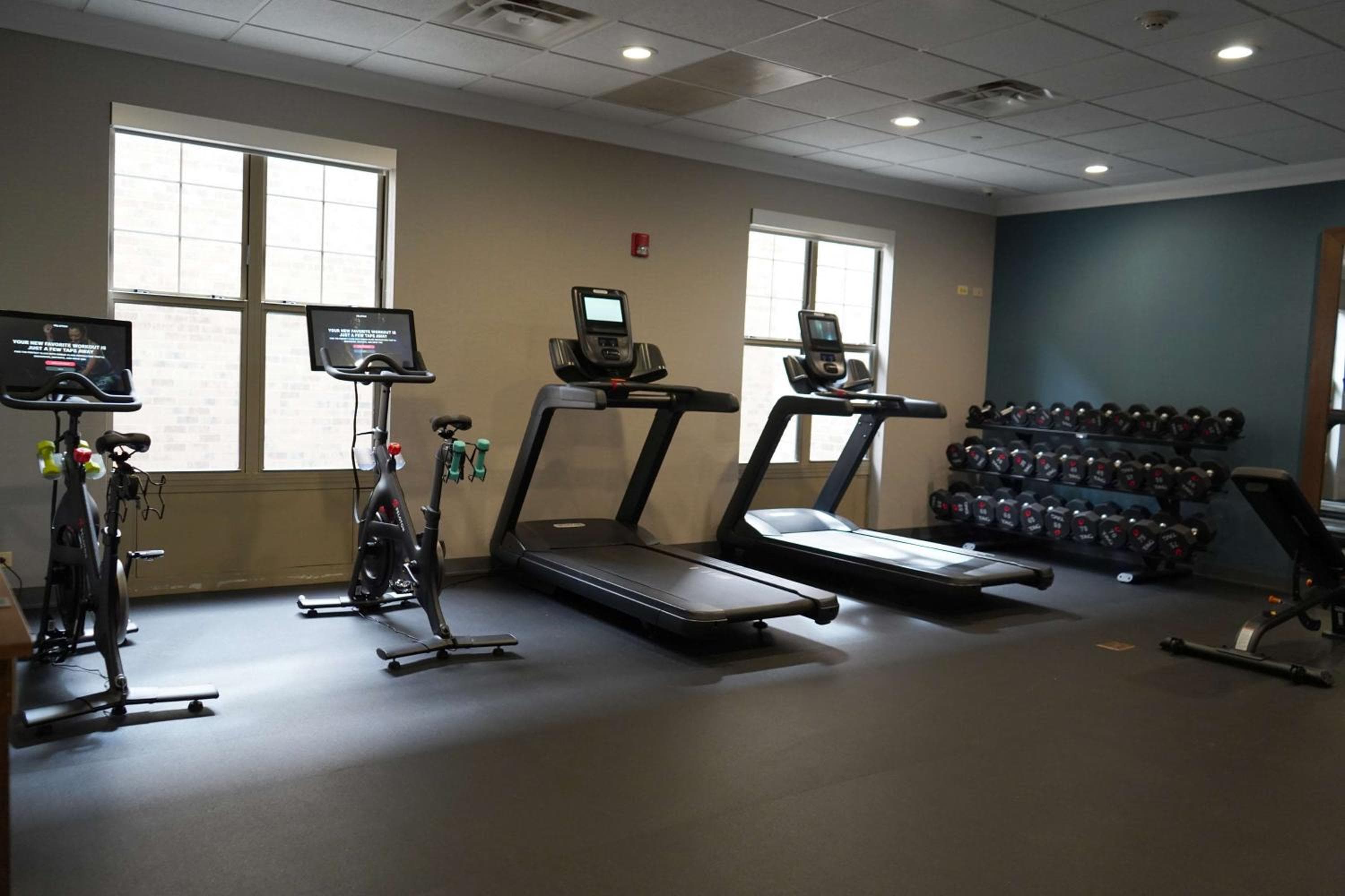 Hampton Inn & Suites Chicago/Aurora