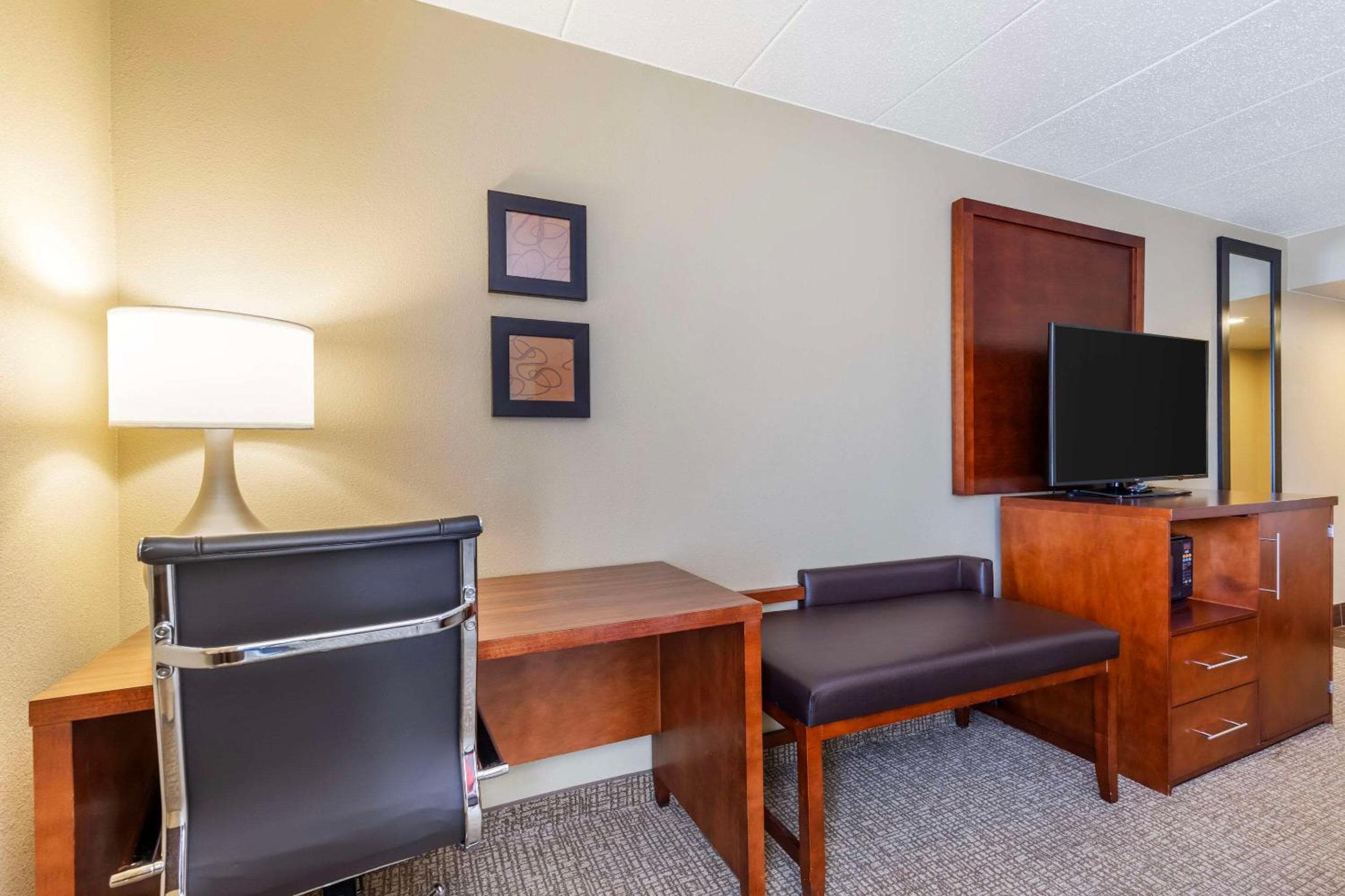 Comfort Inn & Suites Aberdeen