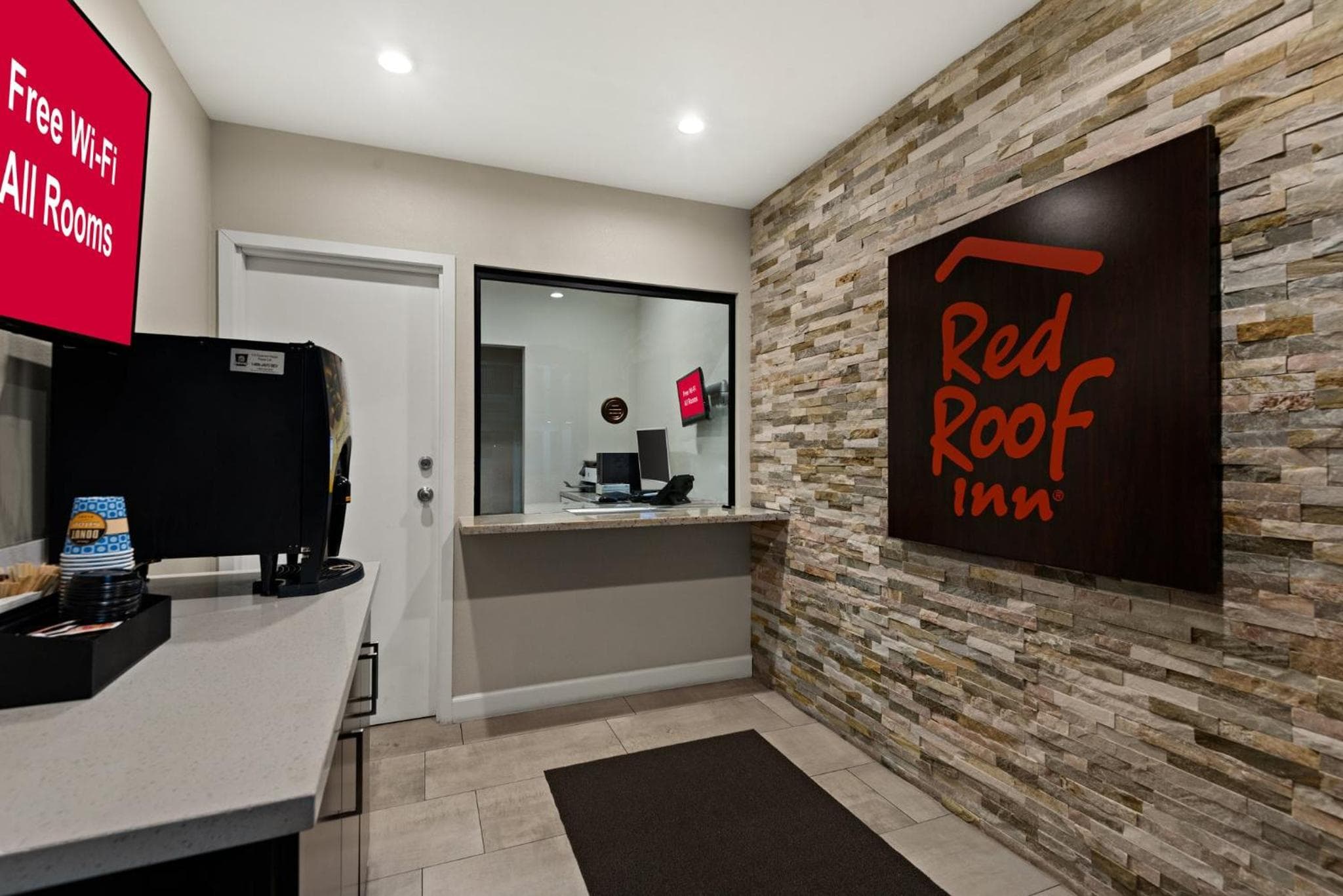 Red Roof Inn Los Angeles - Wilmington, CA