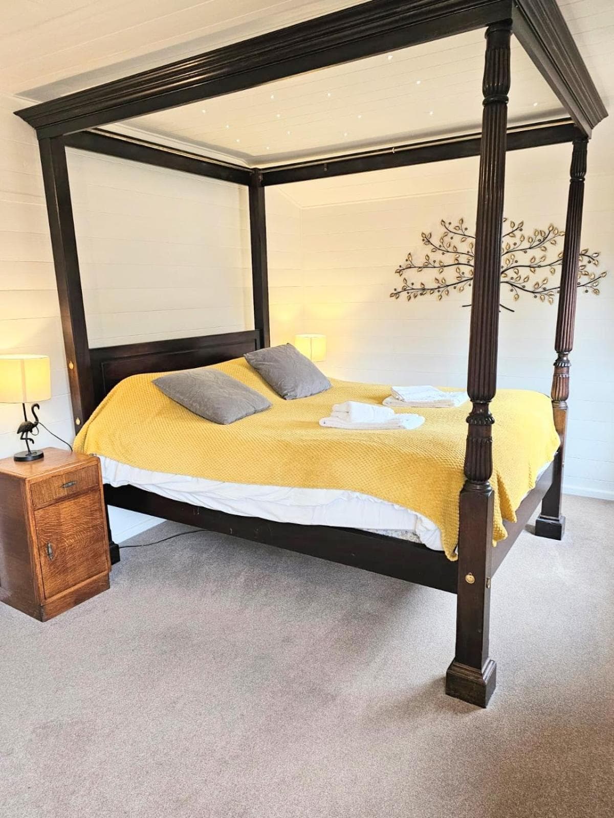 Magpie 1 Hot Tub HuntersMoon-Warminster-Bath-Wiltshire