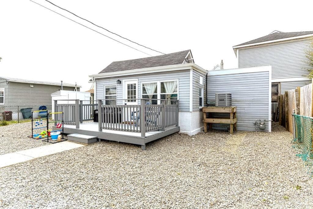 Angela's Beach Bungalow