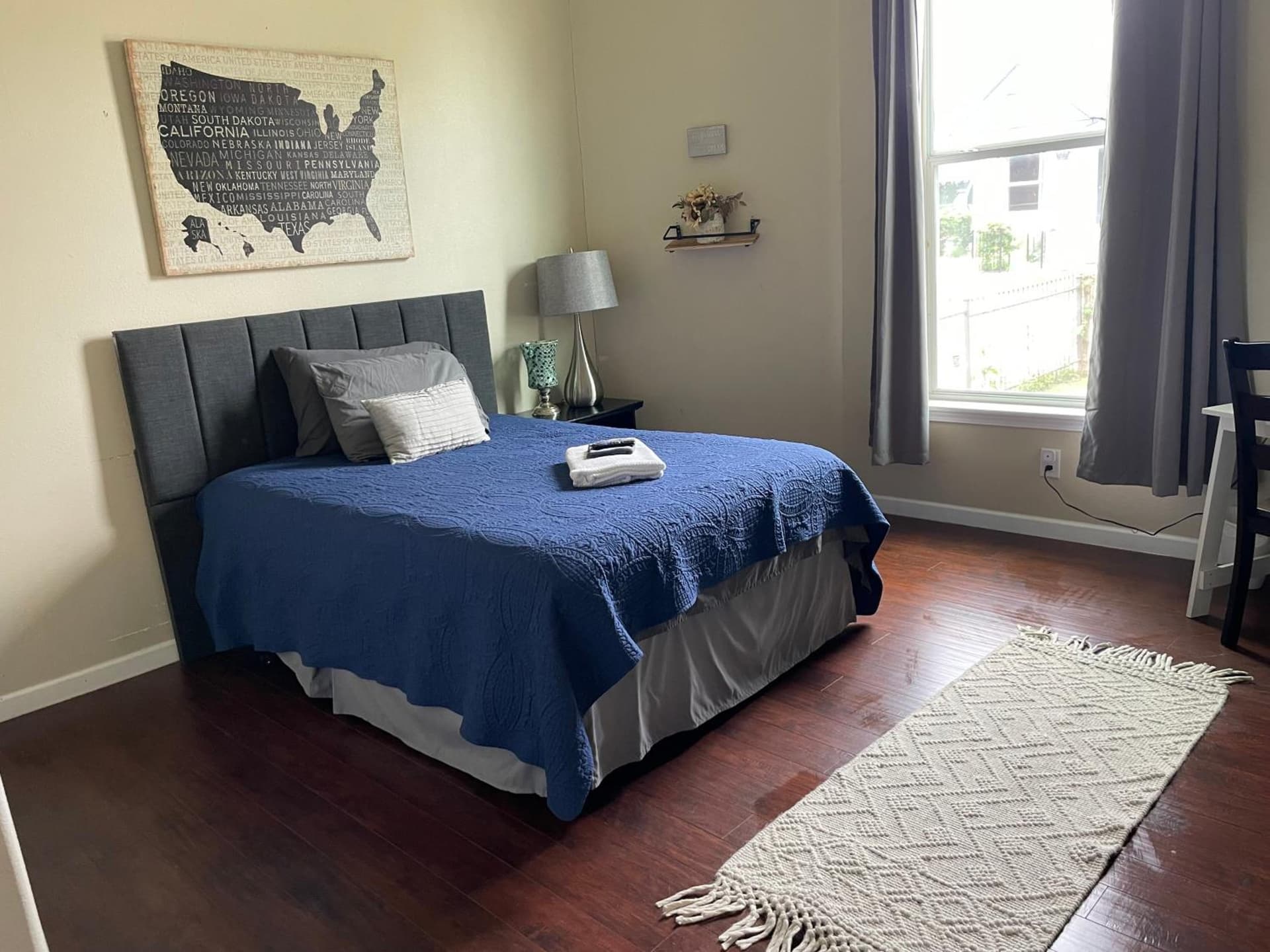 Private rooms in Texas home - Walk to Dwntwn San Antonio