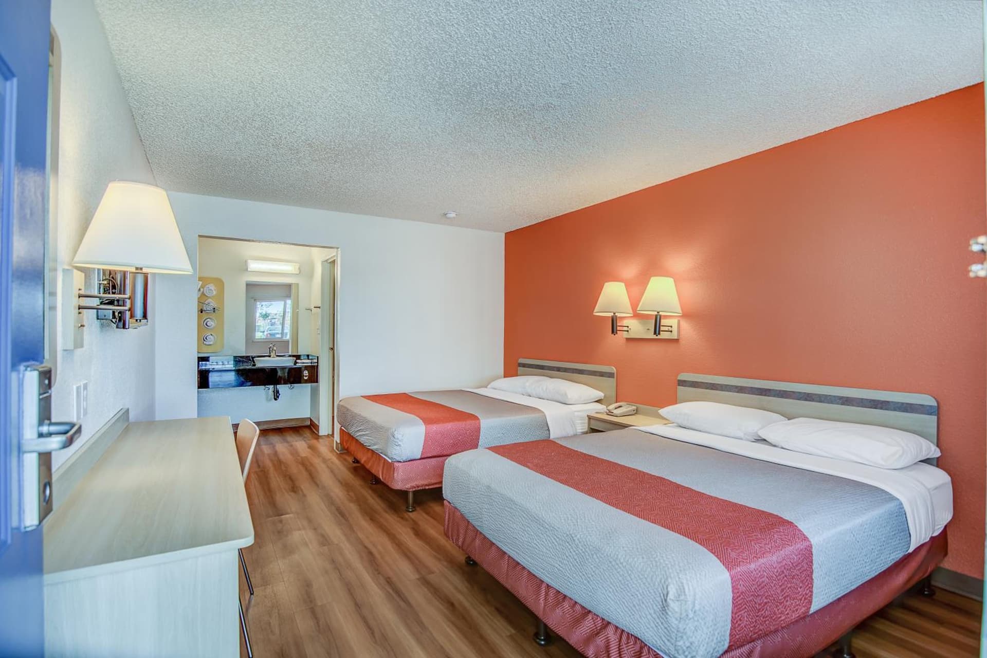 Motel 6-Stockton, CA - Charter Way West