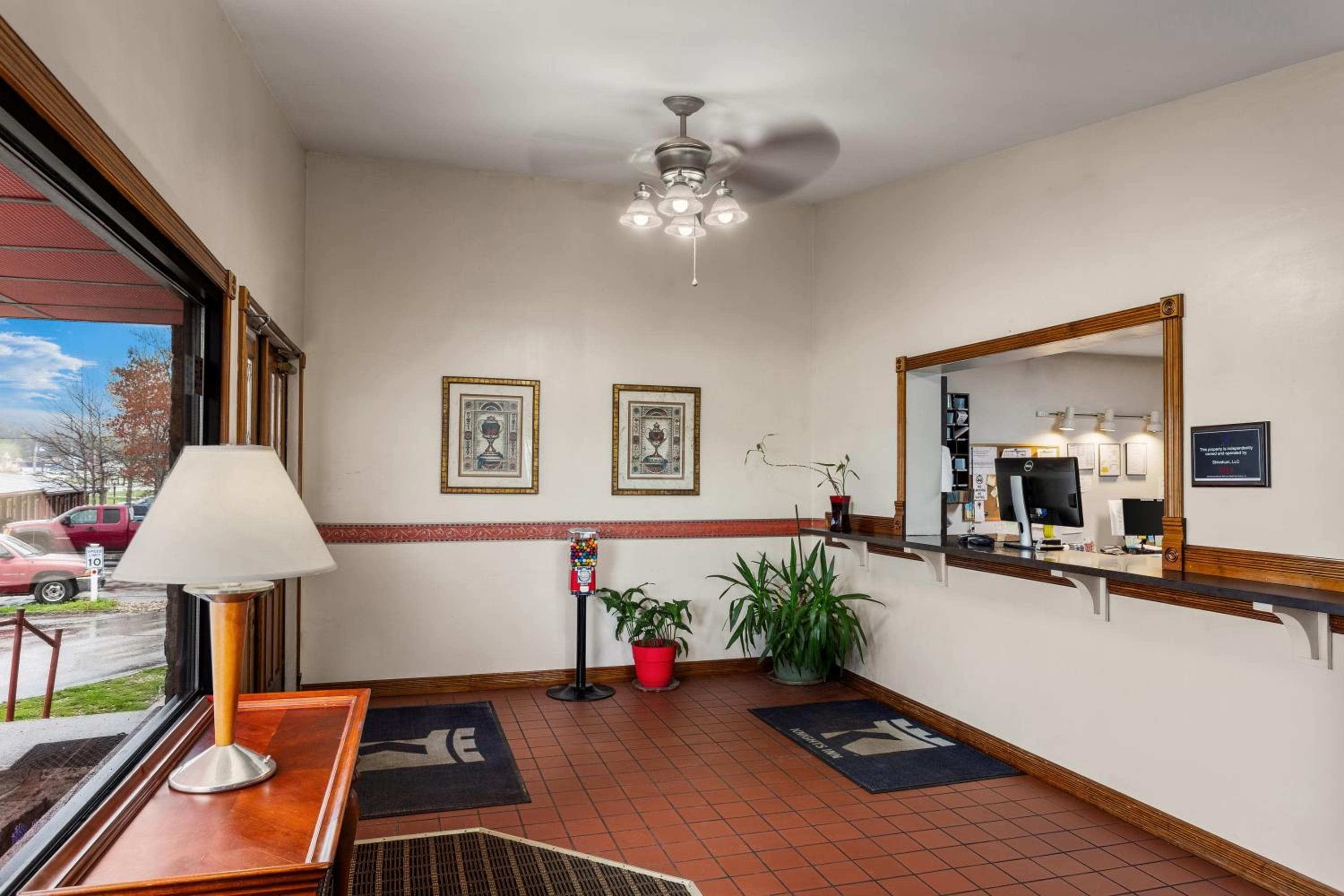 Knights Inn Ashland