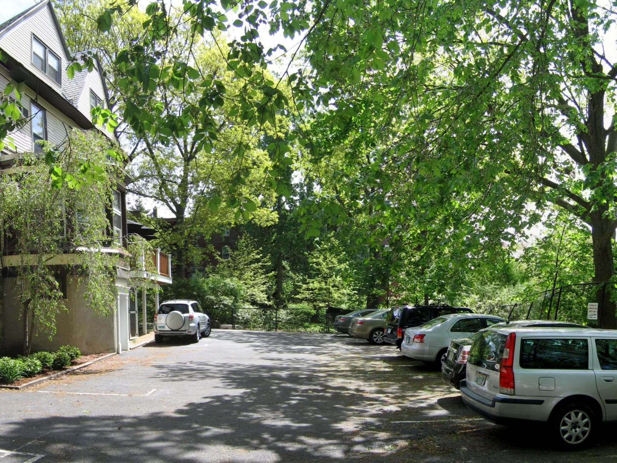 Longwood Inn