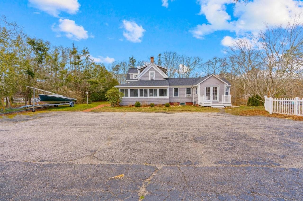 Cozy Large Home in Harwich with Patio near Wequassett Resort