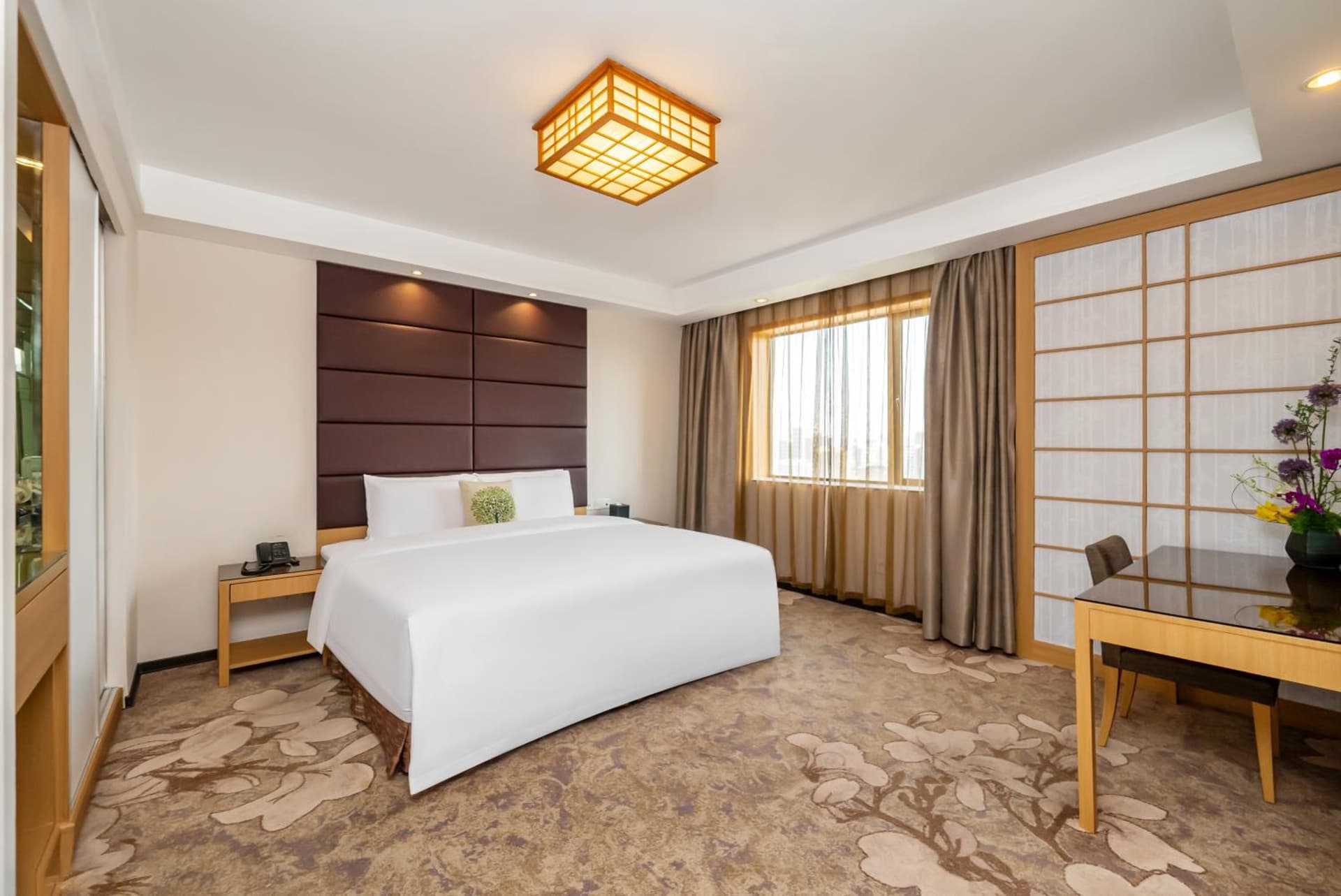 Courtyard by Marriott Shanghai Hongkou