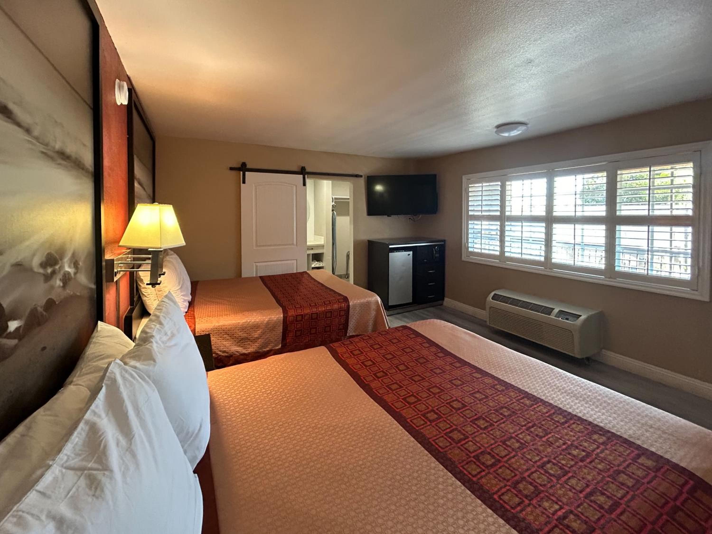 Motel 6 Pasadena, CA Old Town Pasadena Area