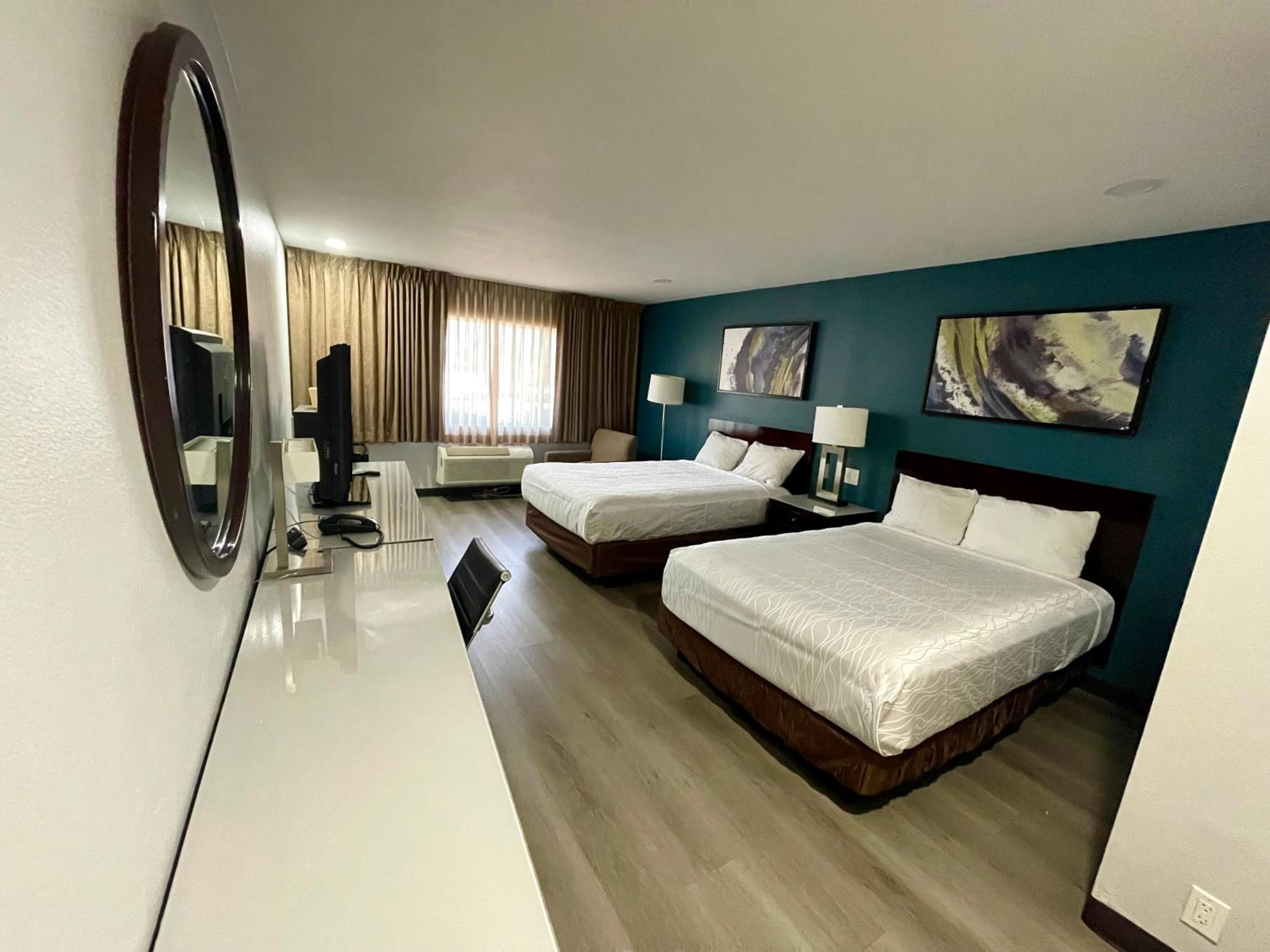 Portside Inn & suites