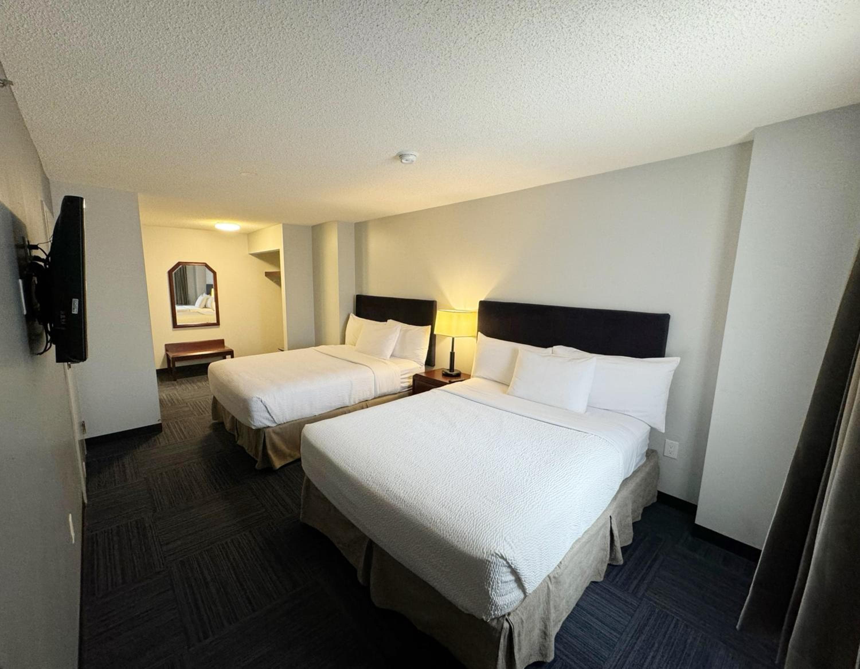 Divya Sutra Plaza and Conference Centre Calgary Airport
