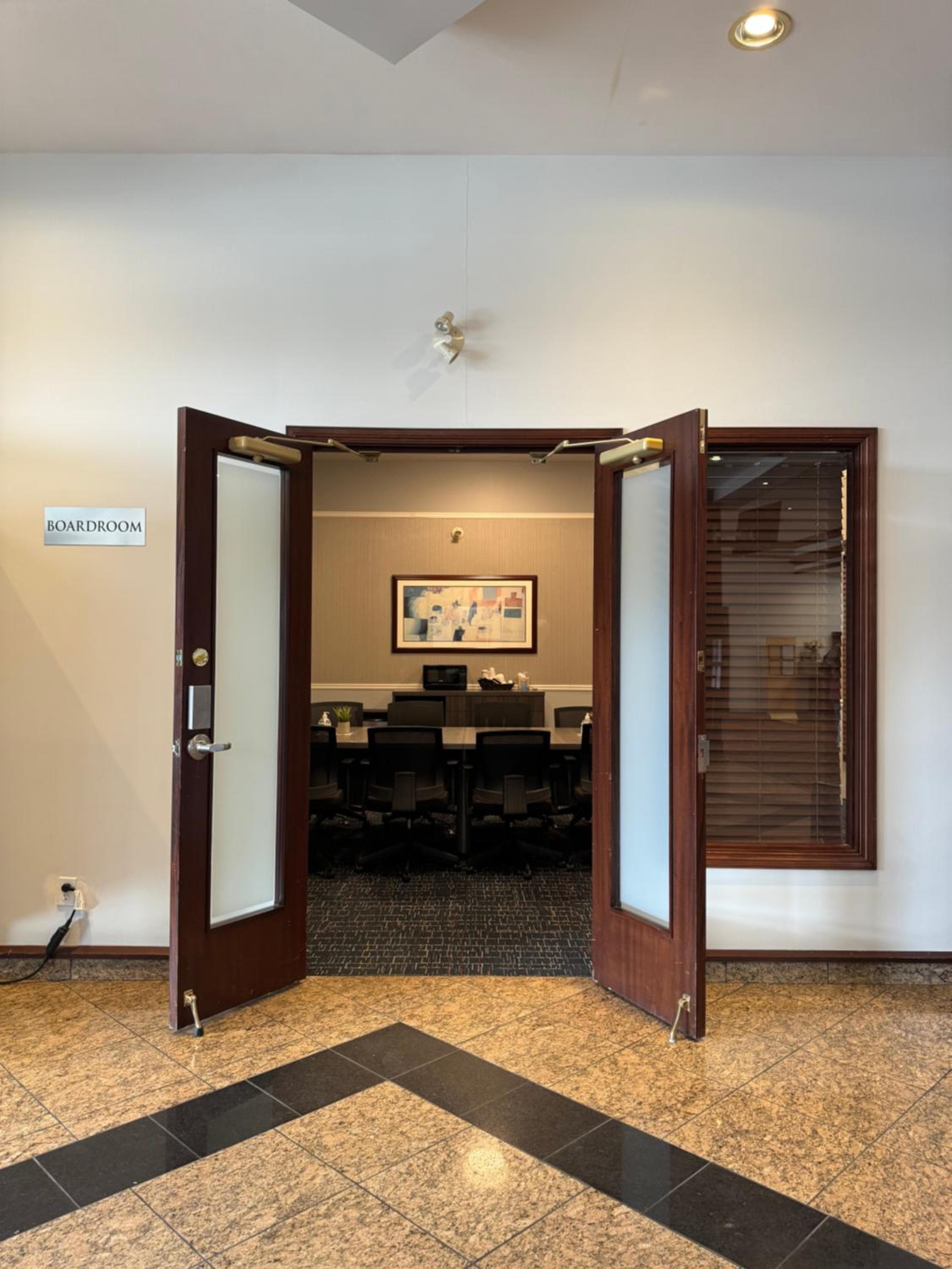 Divya Sutra Plaza and Conference Centre Calgary Airport