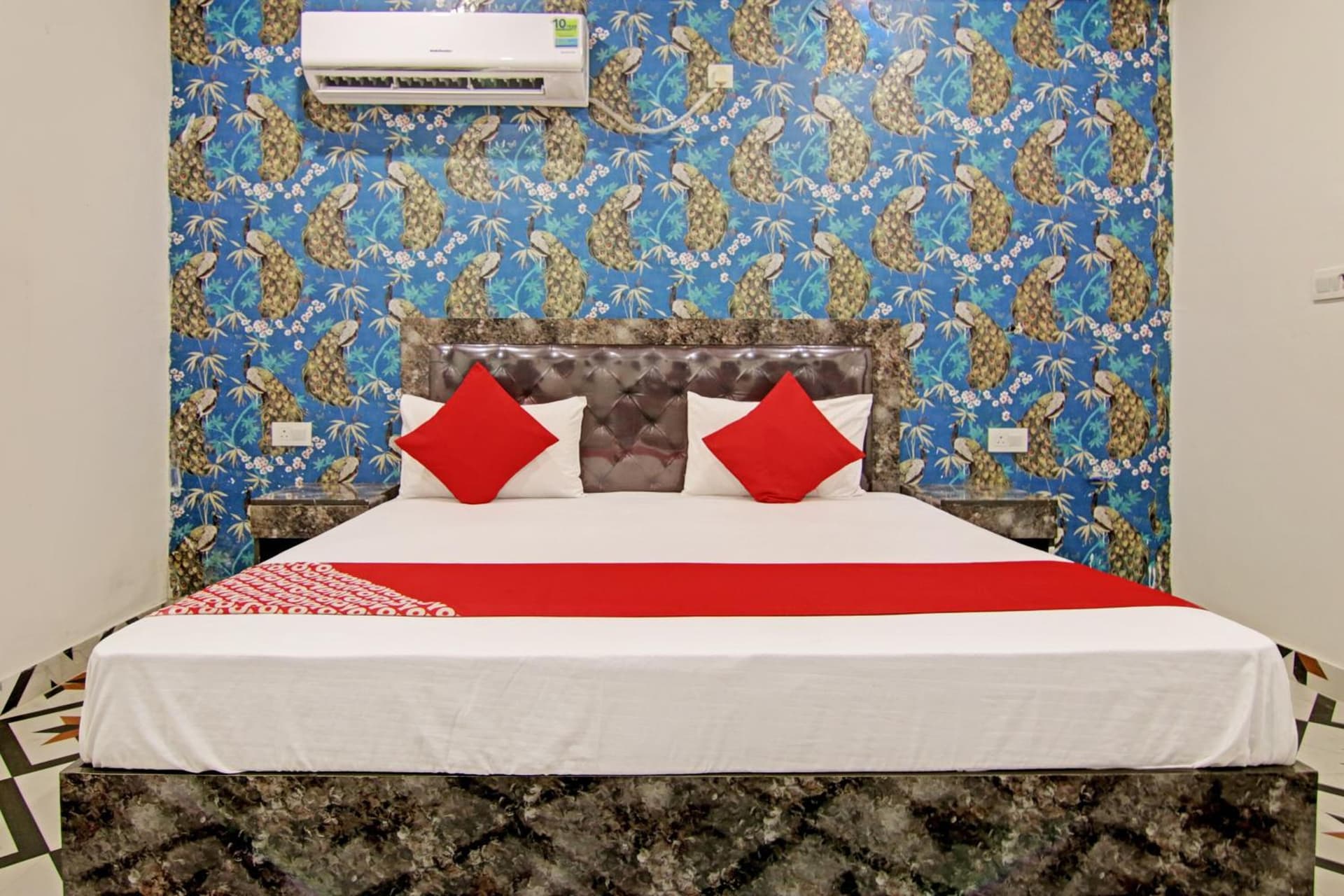 Hotel O Sun Shine Guest House