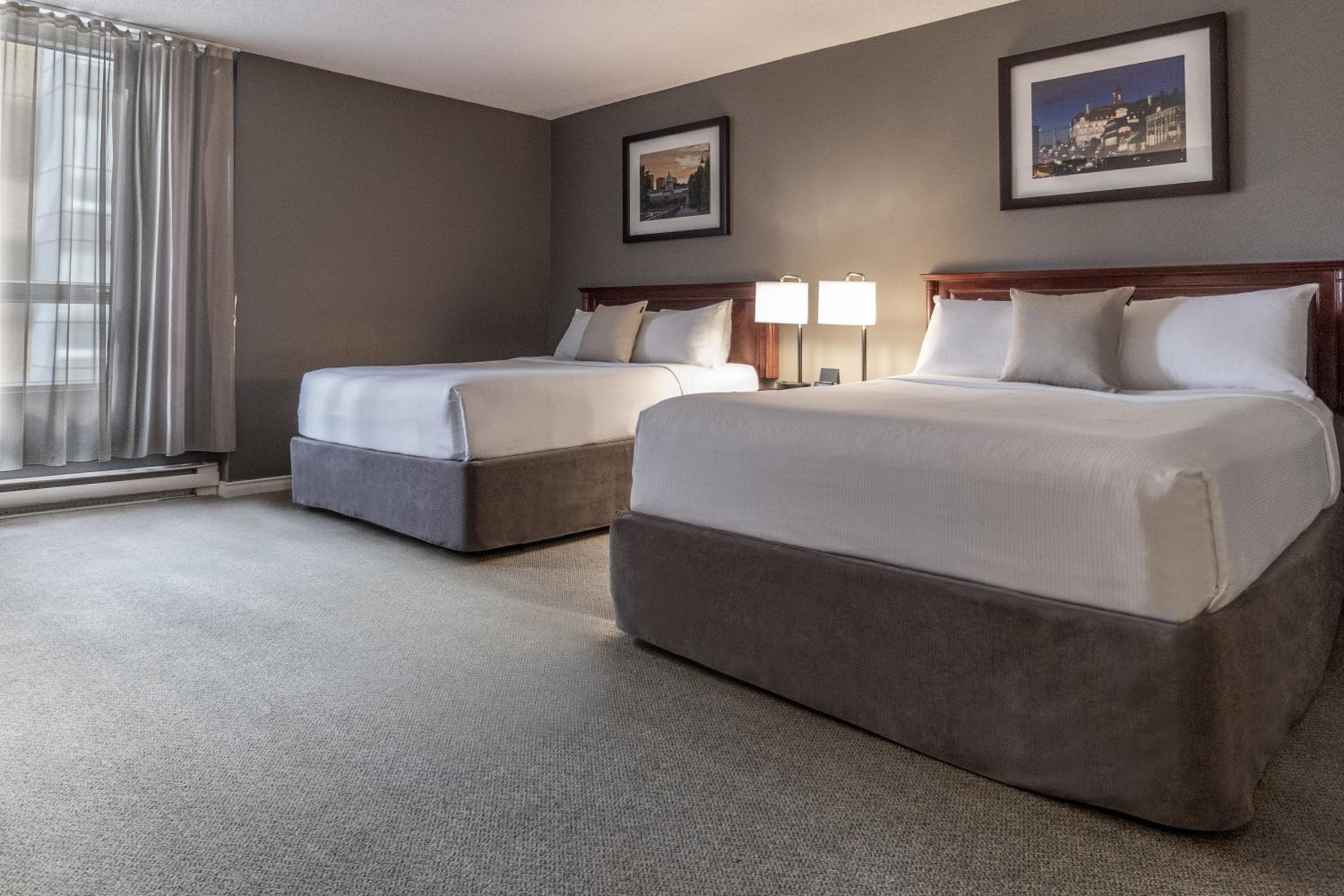 Hotel Faubourg Montreal Centre-Ville Downtown