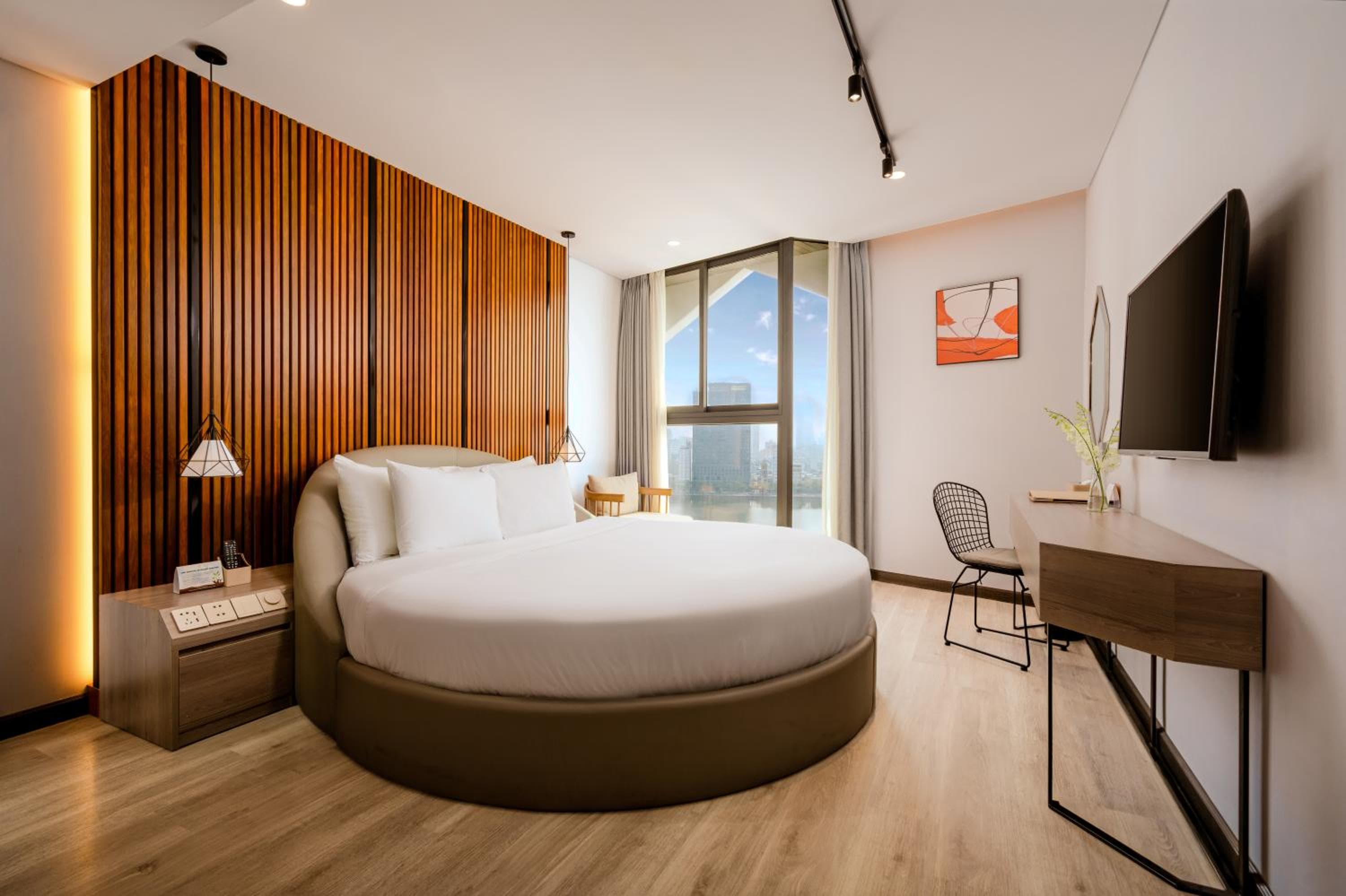 HAIAN Riverfront Hotel Da Nang