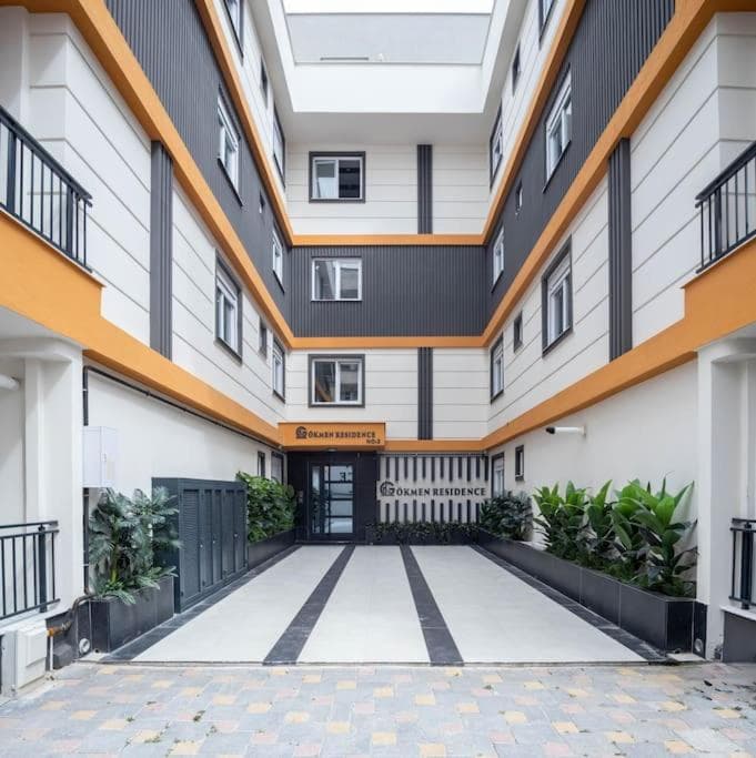 1-Kaleiçi ve Markantalya’ya yakın Büyük Ev