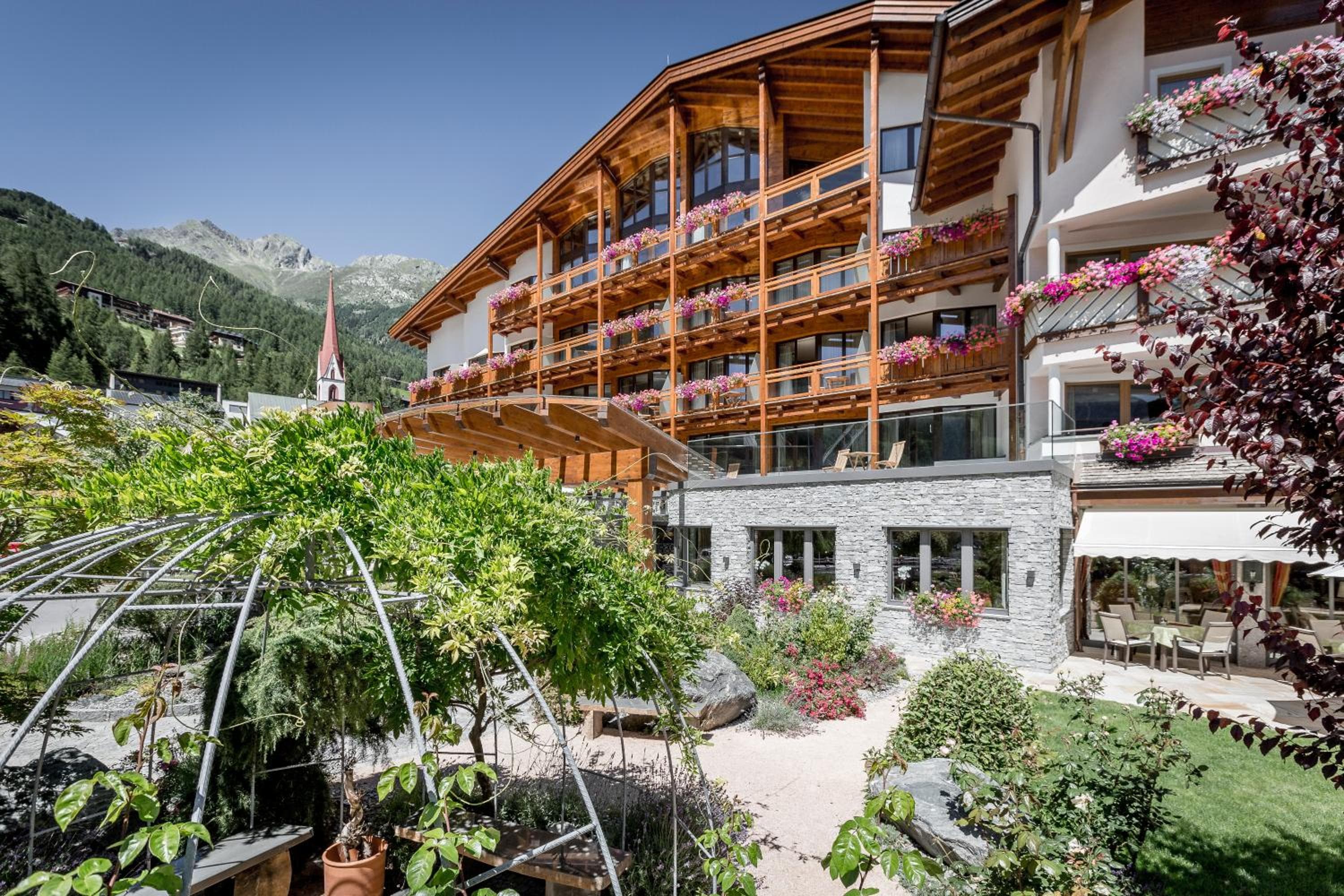 Das Central – Alpine . Luxury . Life