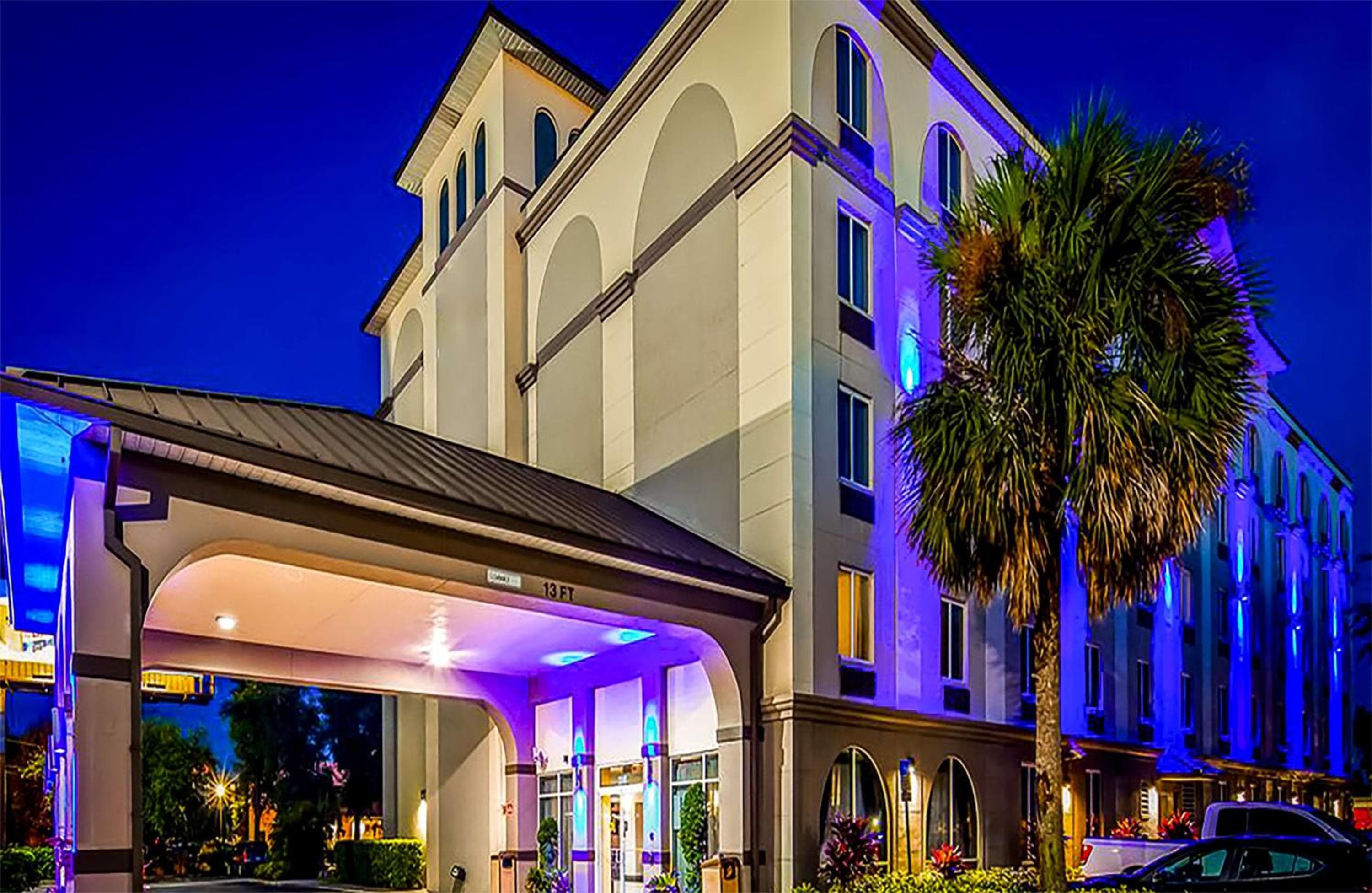 Sonesta Essential Orlando Airport