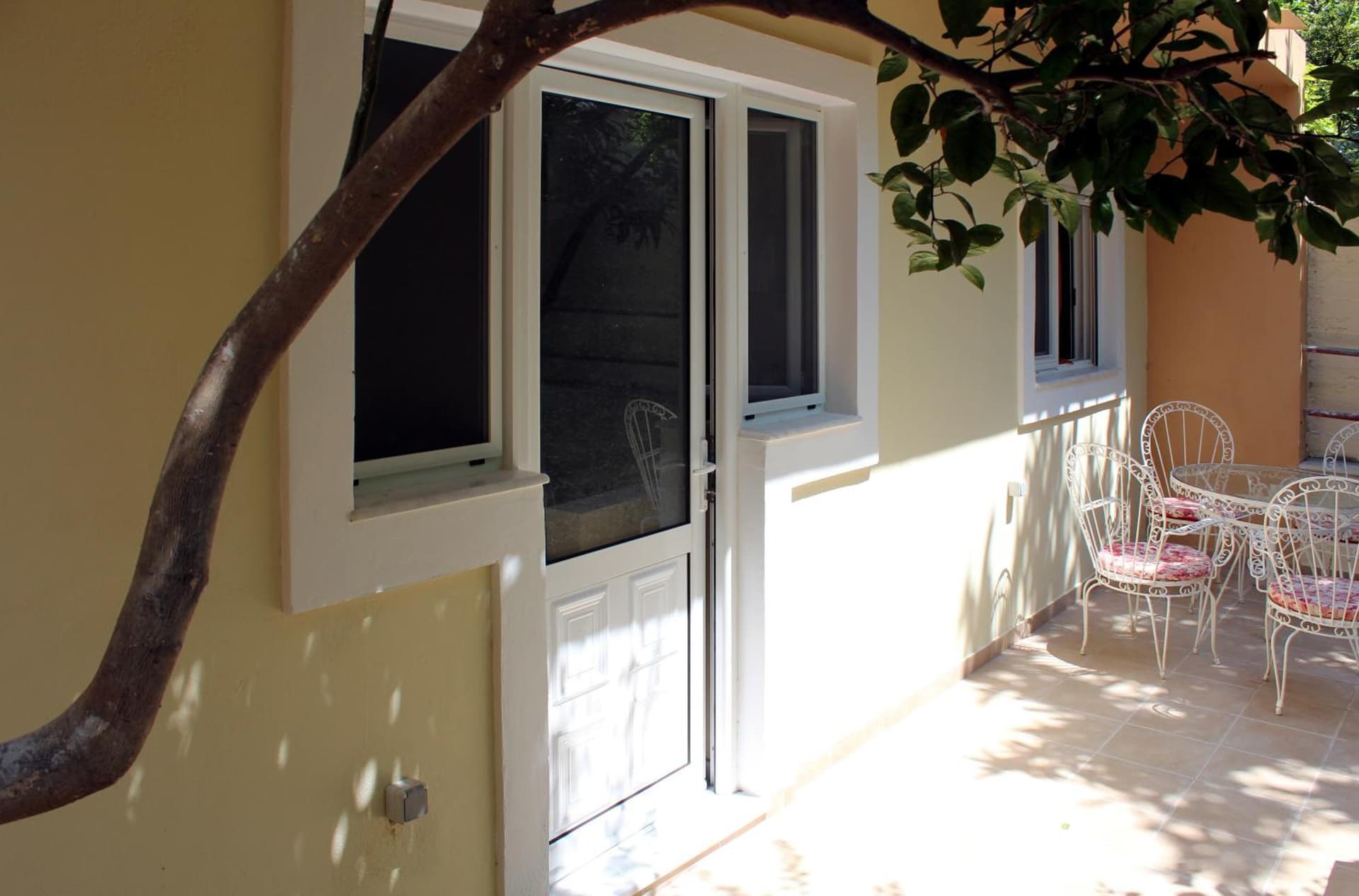 Philoxenia Hotel & Studios