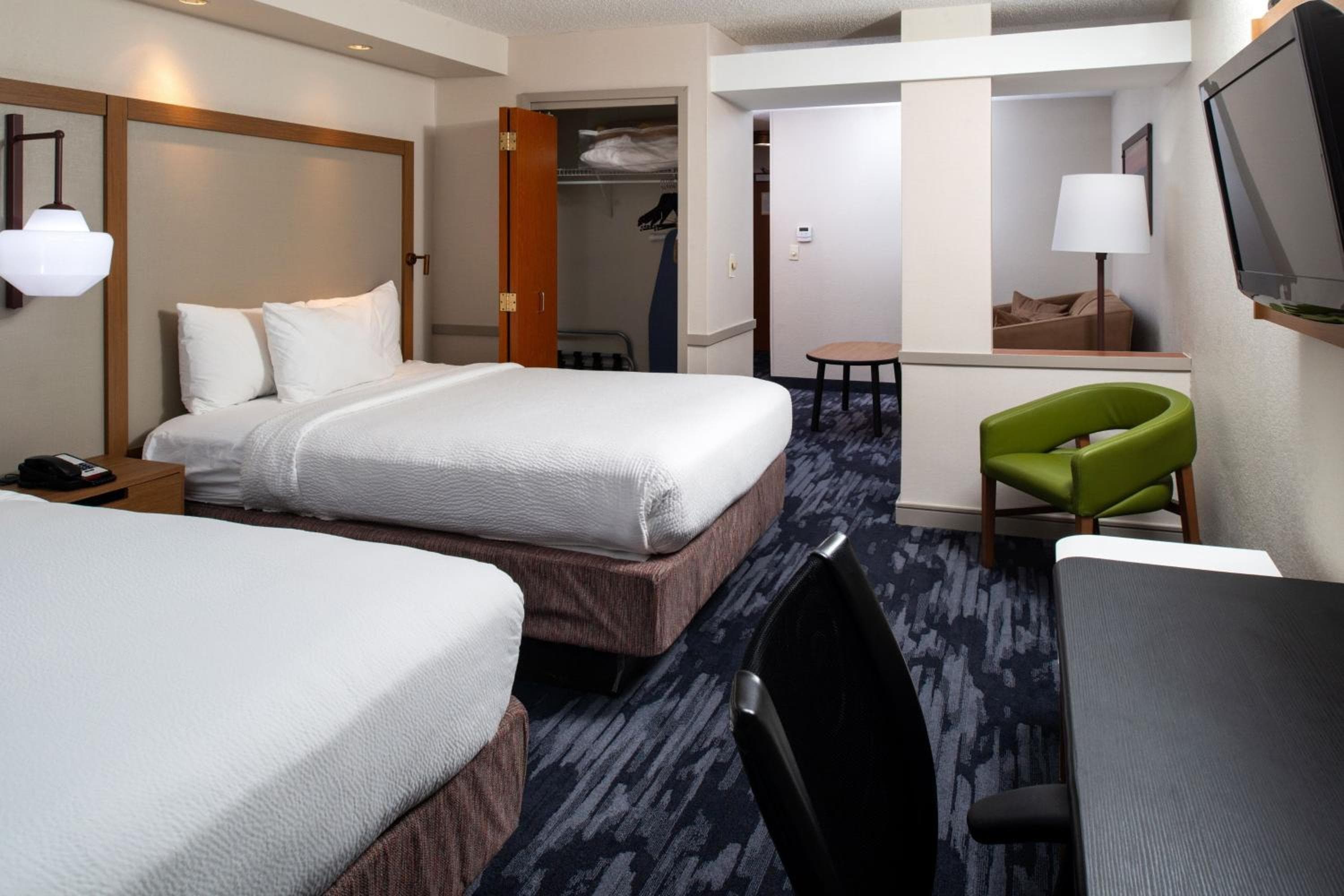 Fairfield Inn & Suites Greensboro Wendover