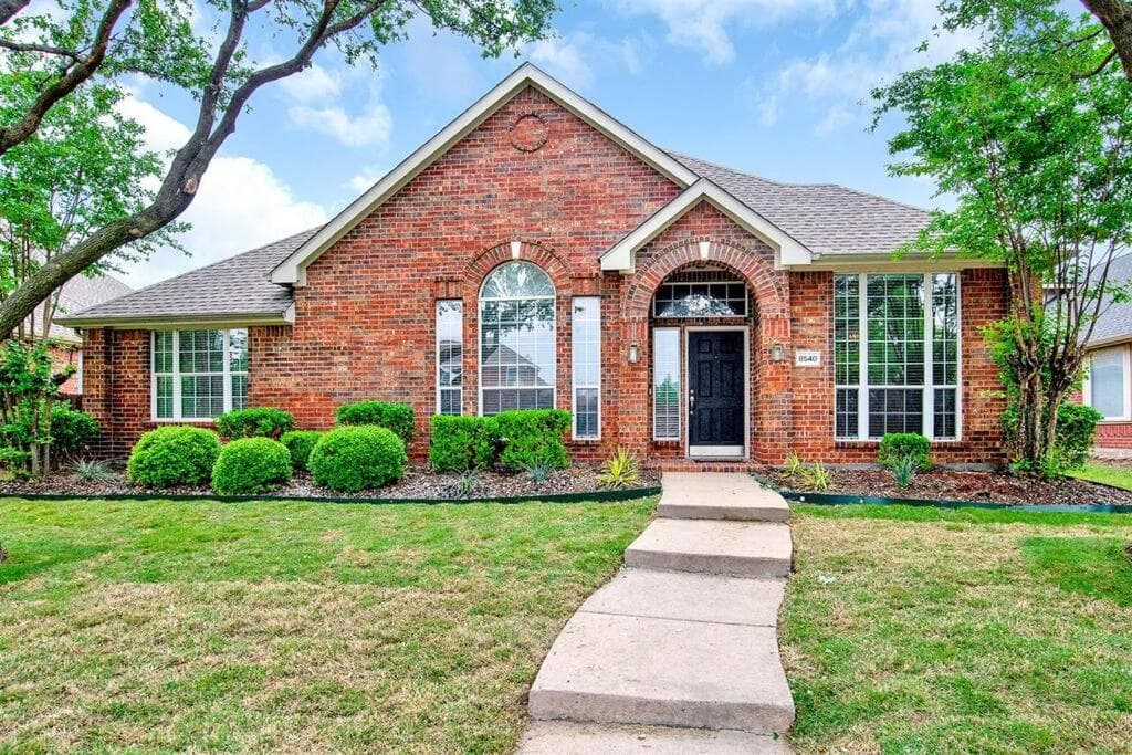 Westside Contemporary 3Bd 2B near Toyota Stadium