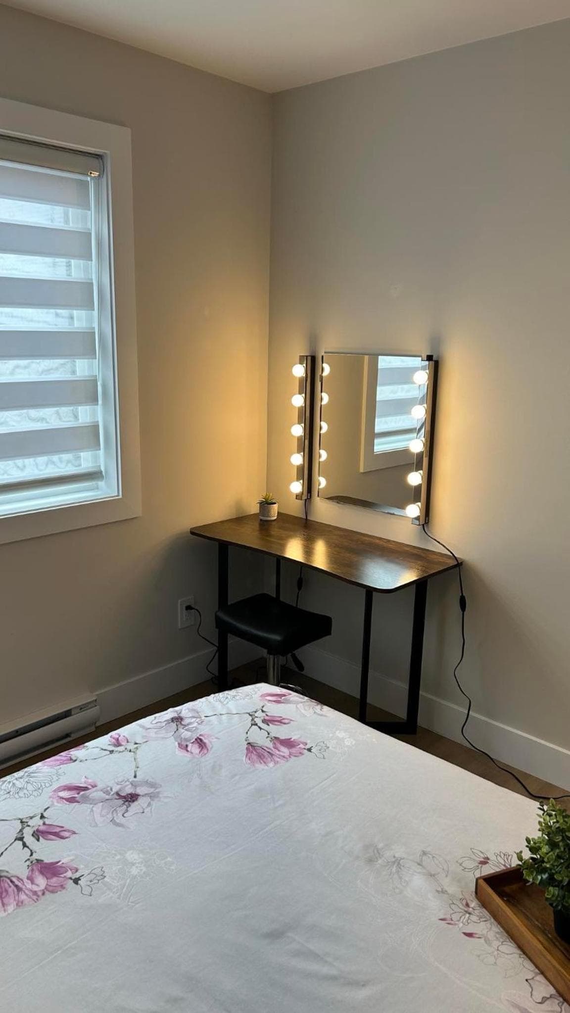 New, Spacious 2 Bedrooms in Downtown With Free Parking!