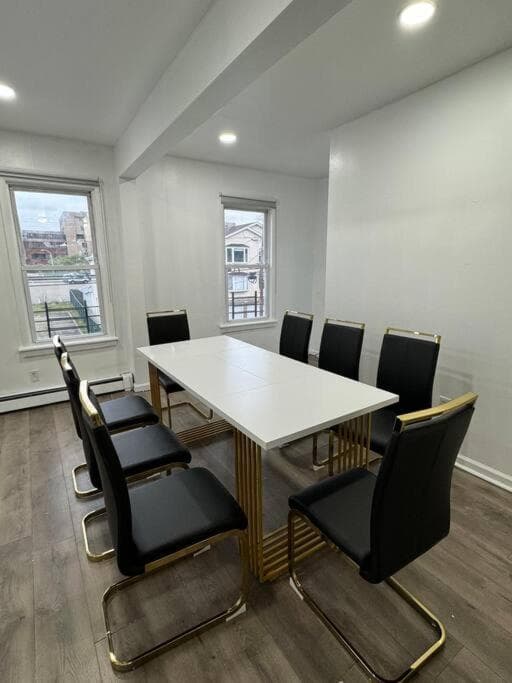 Comfy Family Home -Adjacent To NYC: 15 Guests