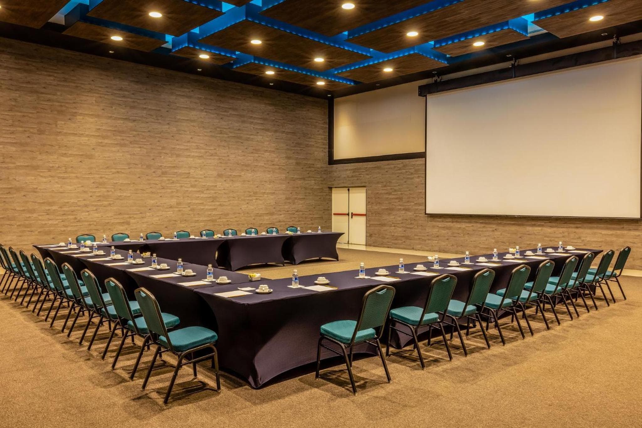 meeting & event spaces