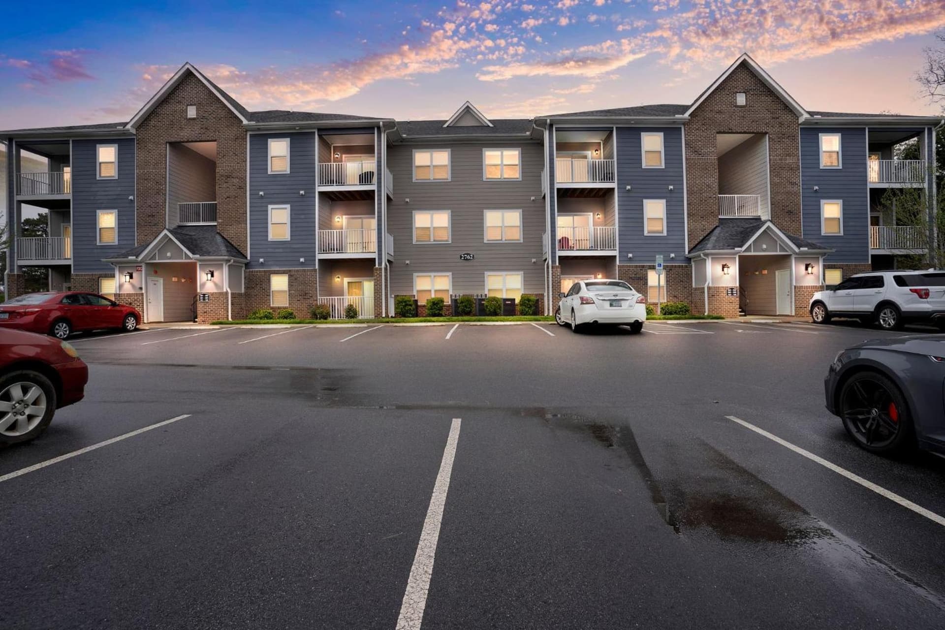 Hawks 208 Hickory Retreat I Free Parking I Wd