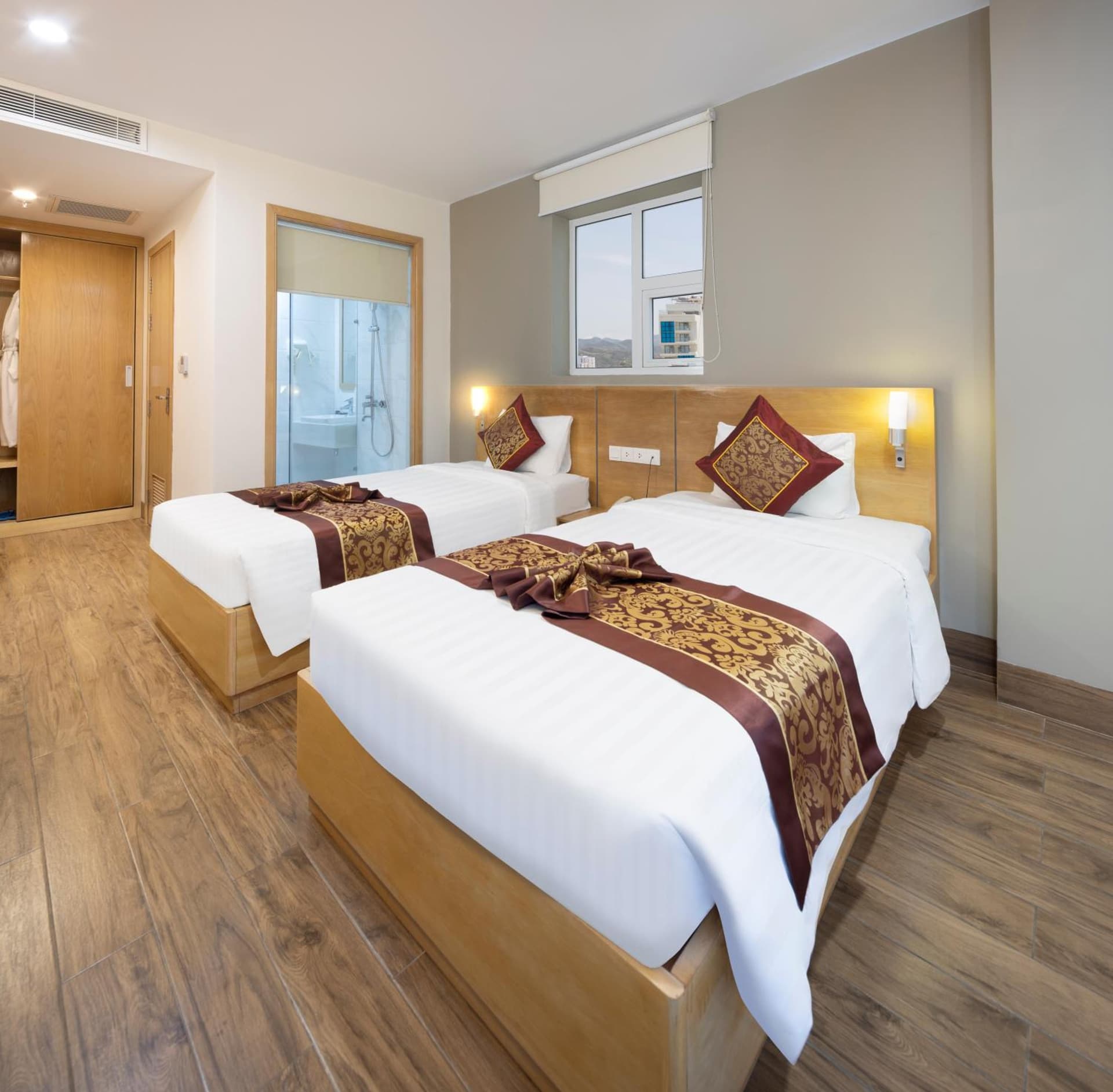 Gibson Hotel Nha Trang