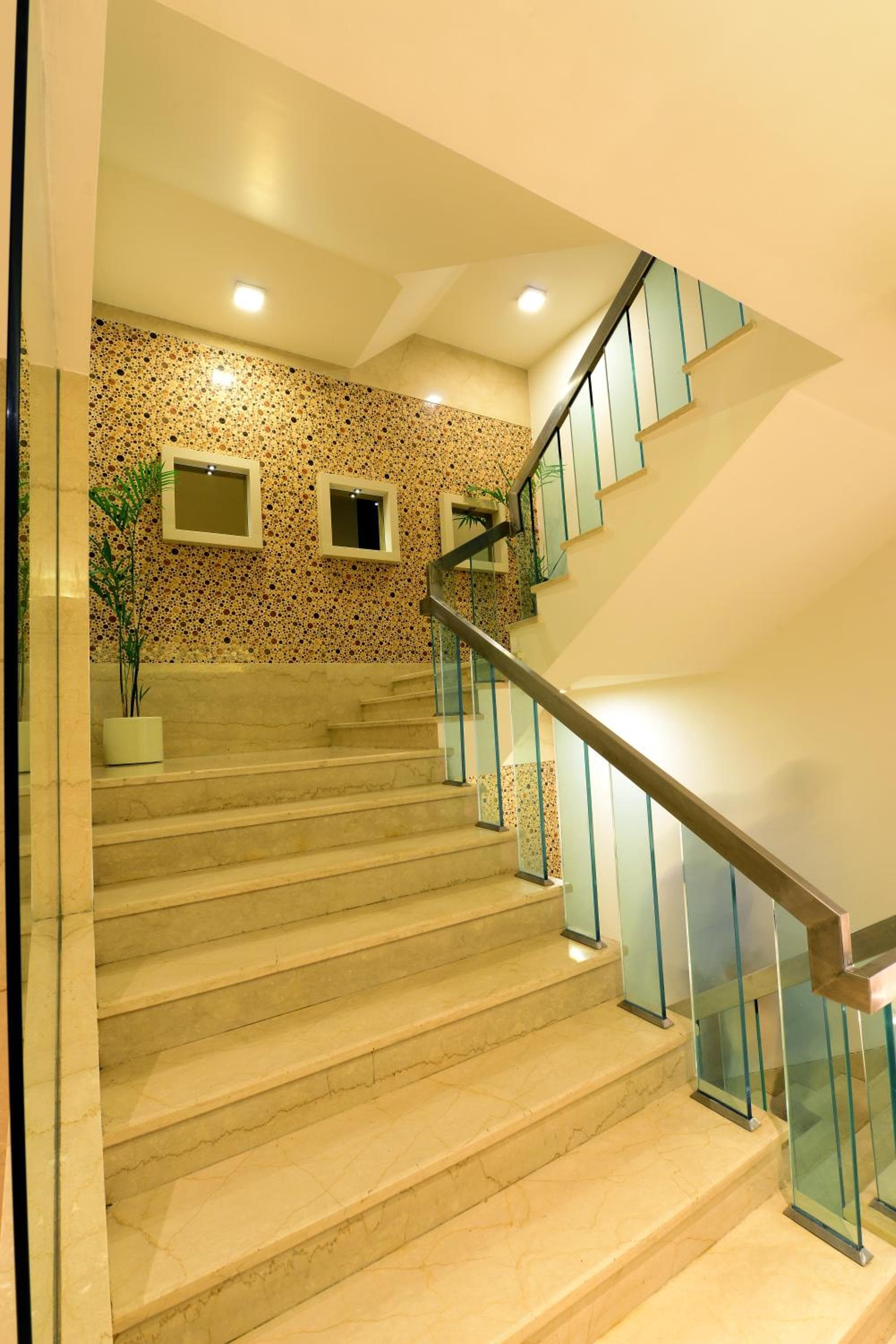 Hotel City Star, Near Connaught Place & New Delhi Railway Station, with Free Airport Pickup