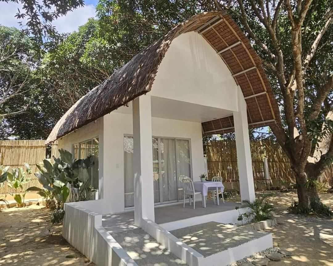 Lio Palm Villas