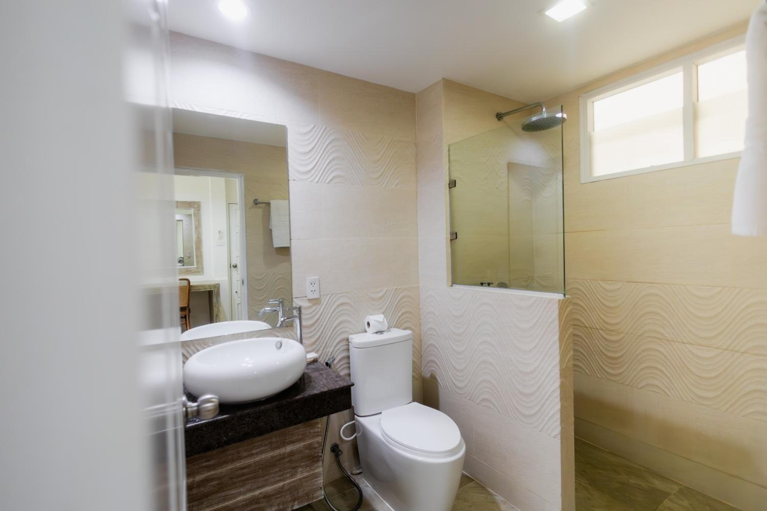 ARKbar Beach Club & Resort - Adults Only