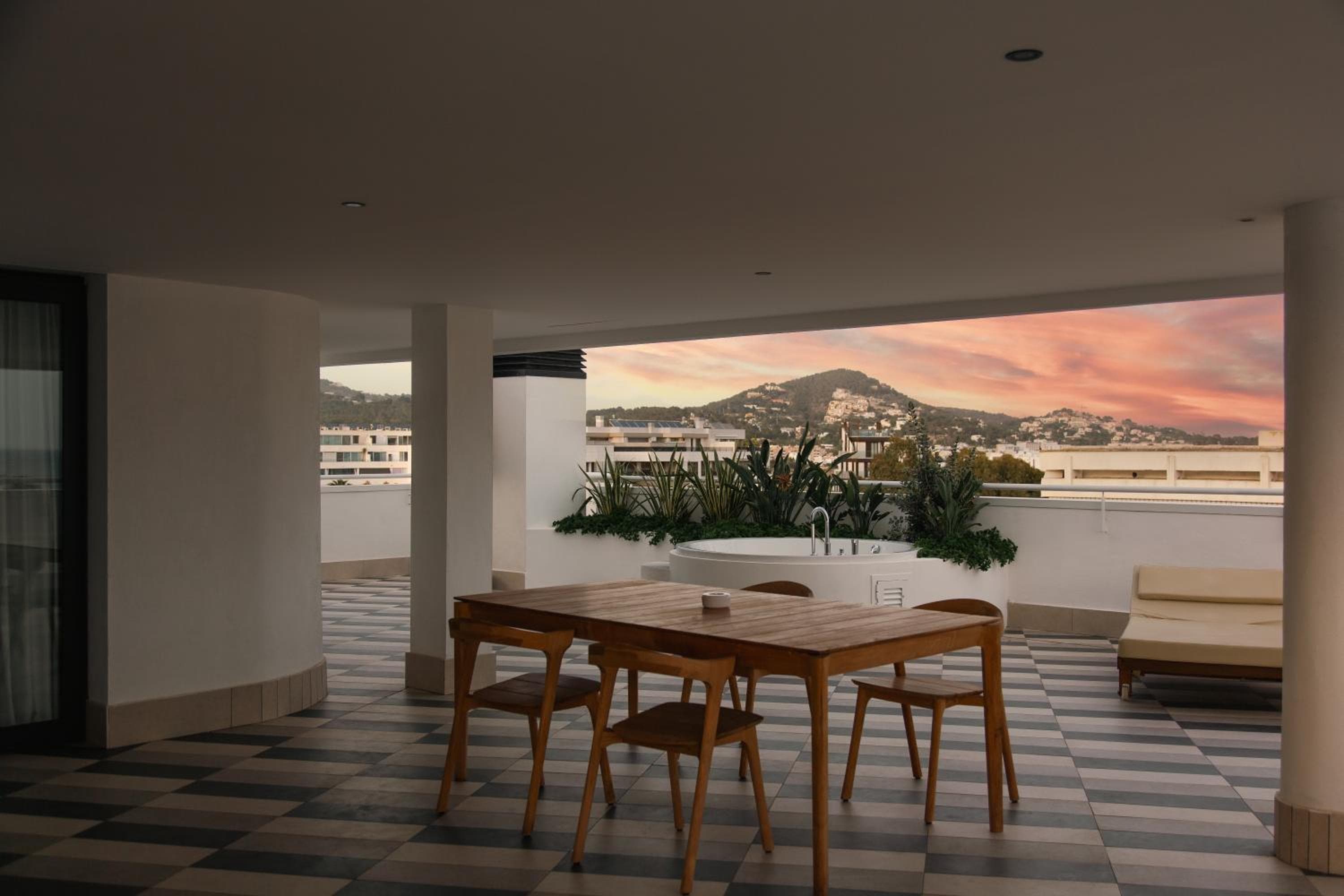 Pacha Hotel