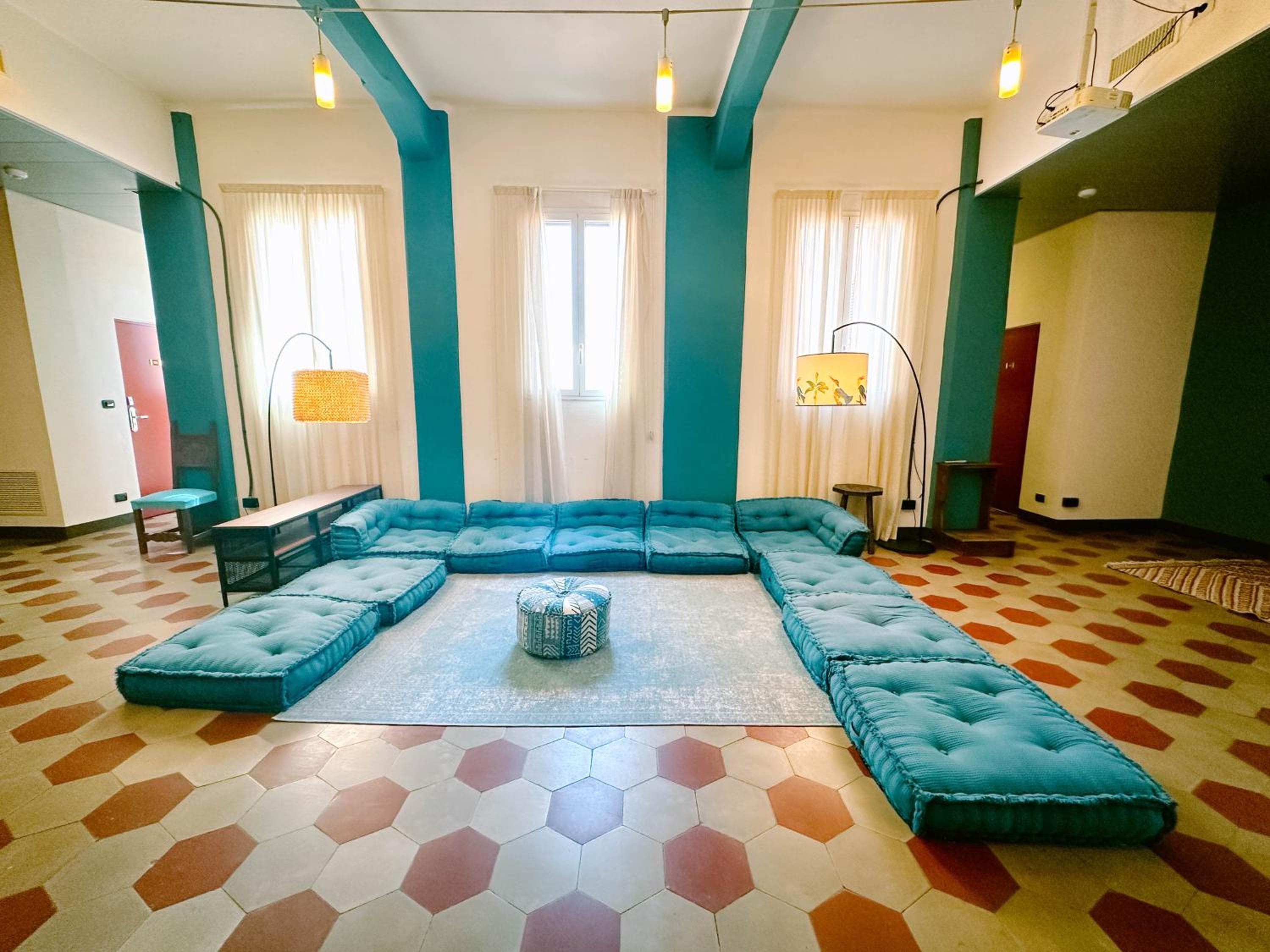 lounge