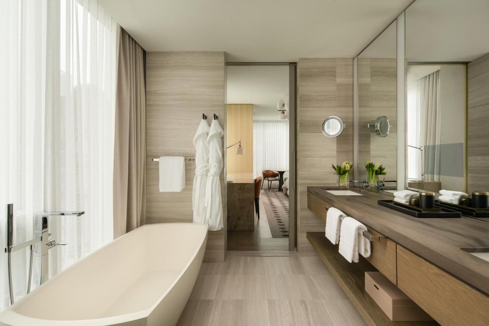 Four Seasons Hotel Toronto
