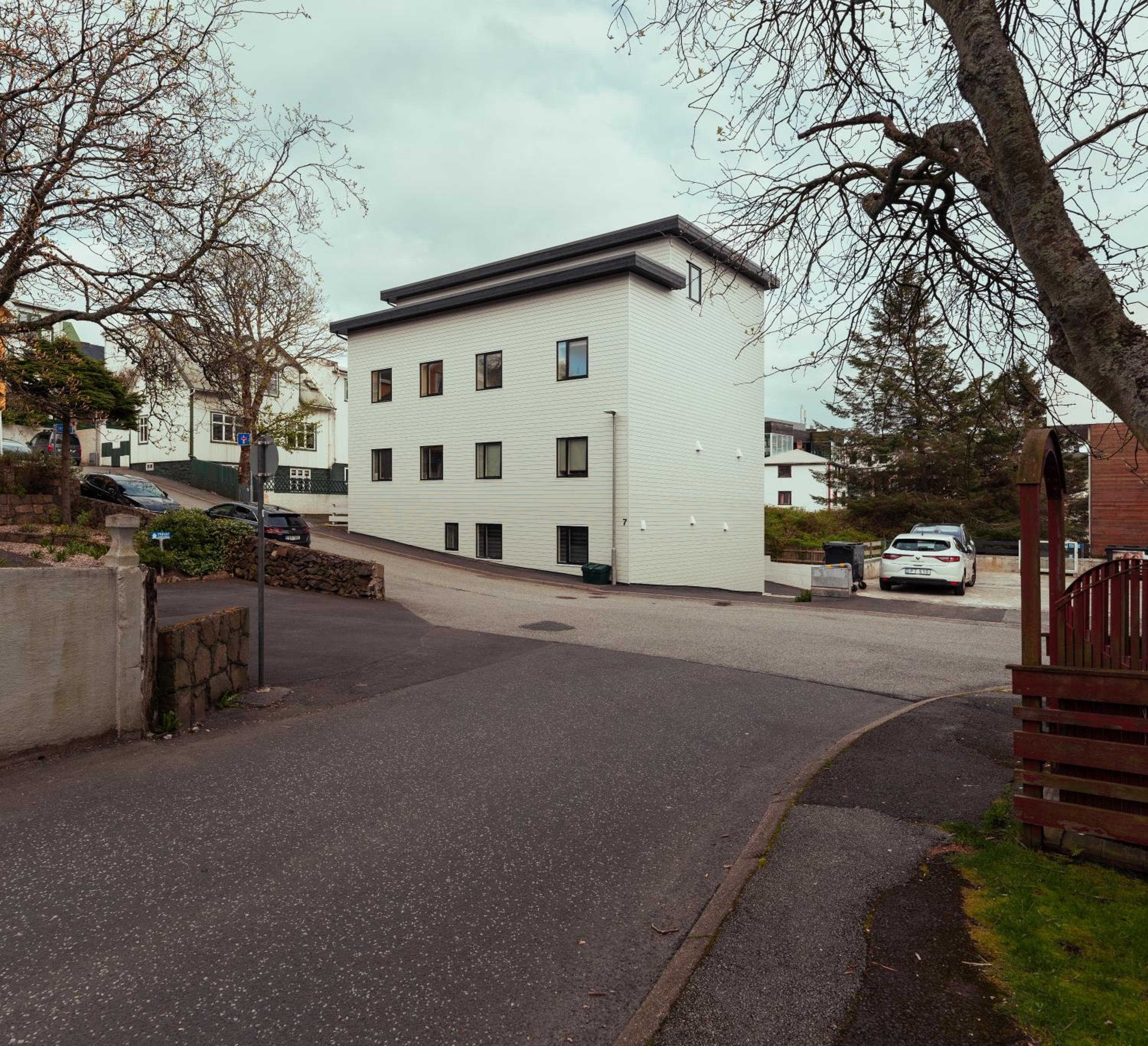 Charming Central Tórshavn Retreat - 2BR Apartment