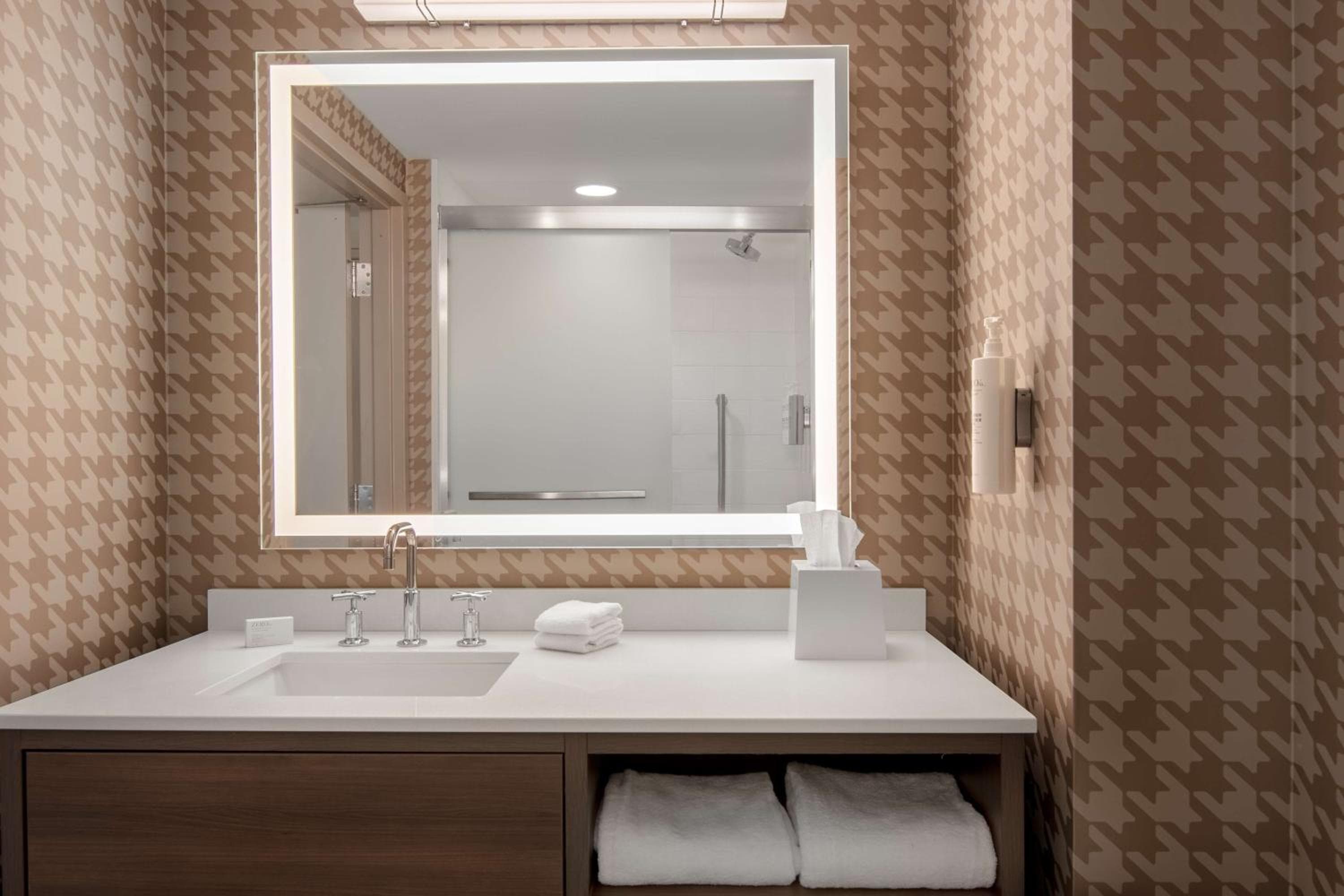 Home2 Suites By Hilton Jacksonville Downtown