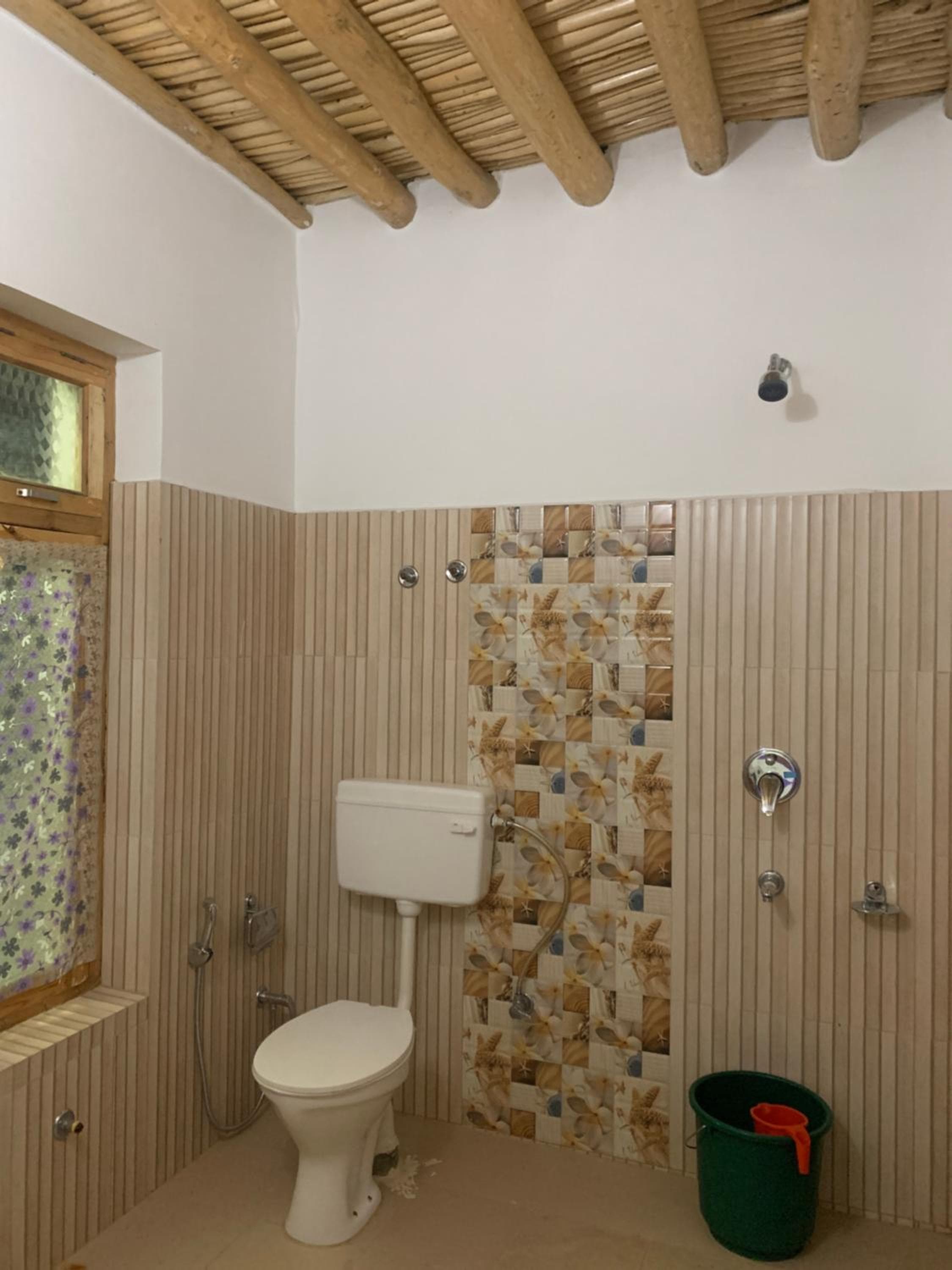 OMBAY GUESTHOUSE