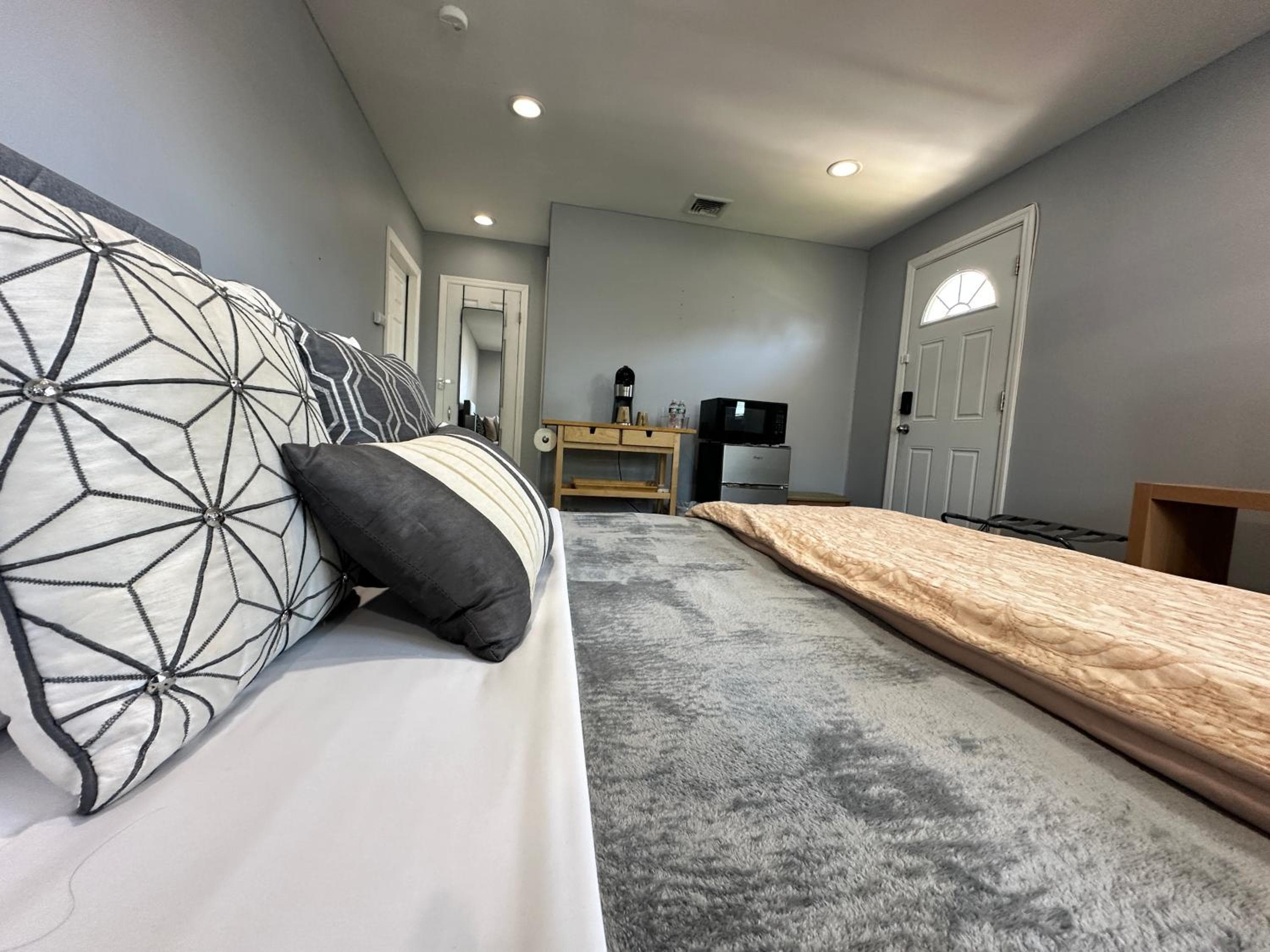 ZenOasis pvt BedBath Studio by NUMC