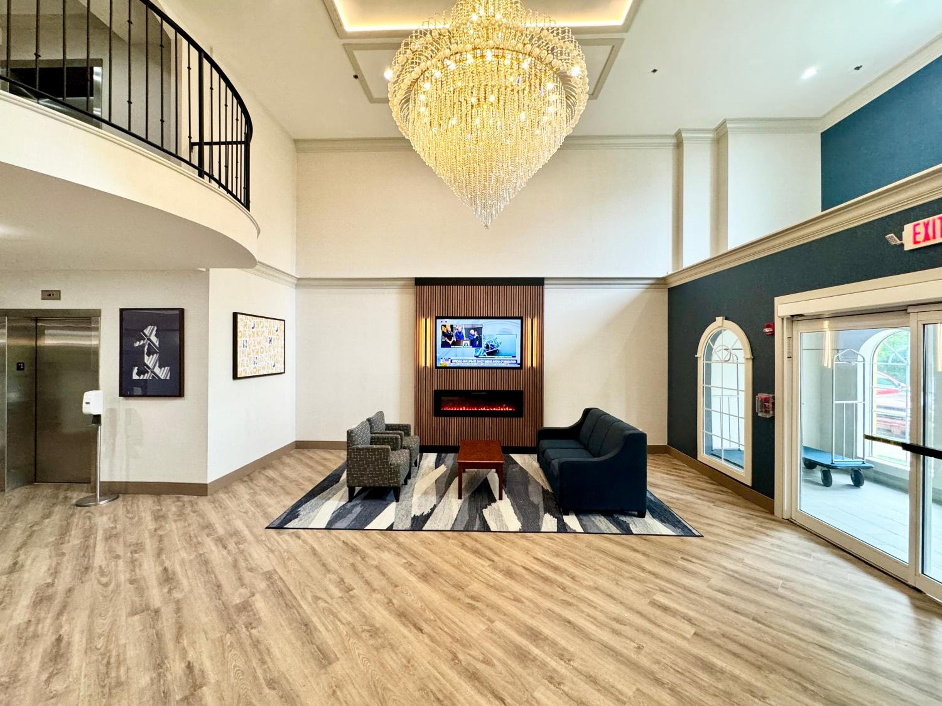 Comfort Suites East Brunswick - South River